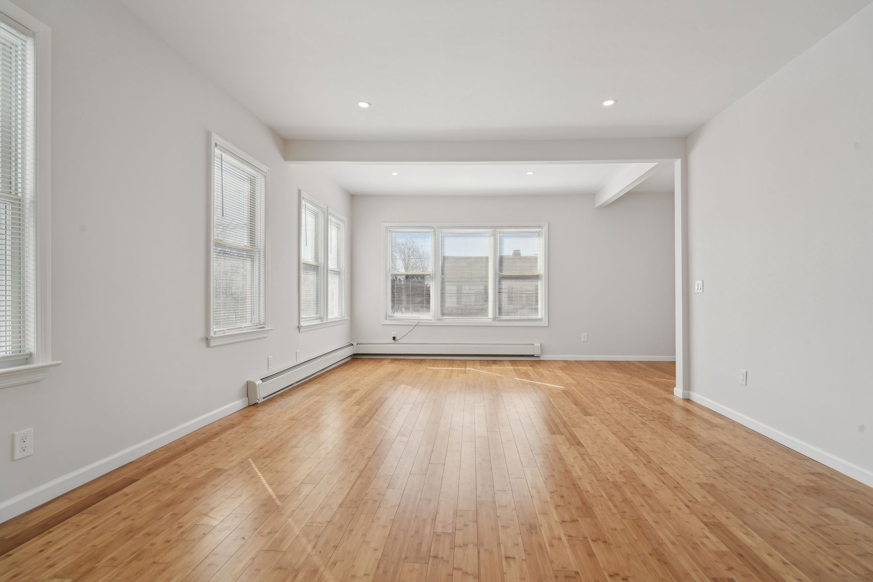 403 Abington Avenue Unit 2