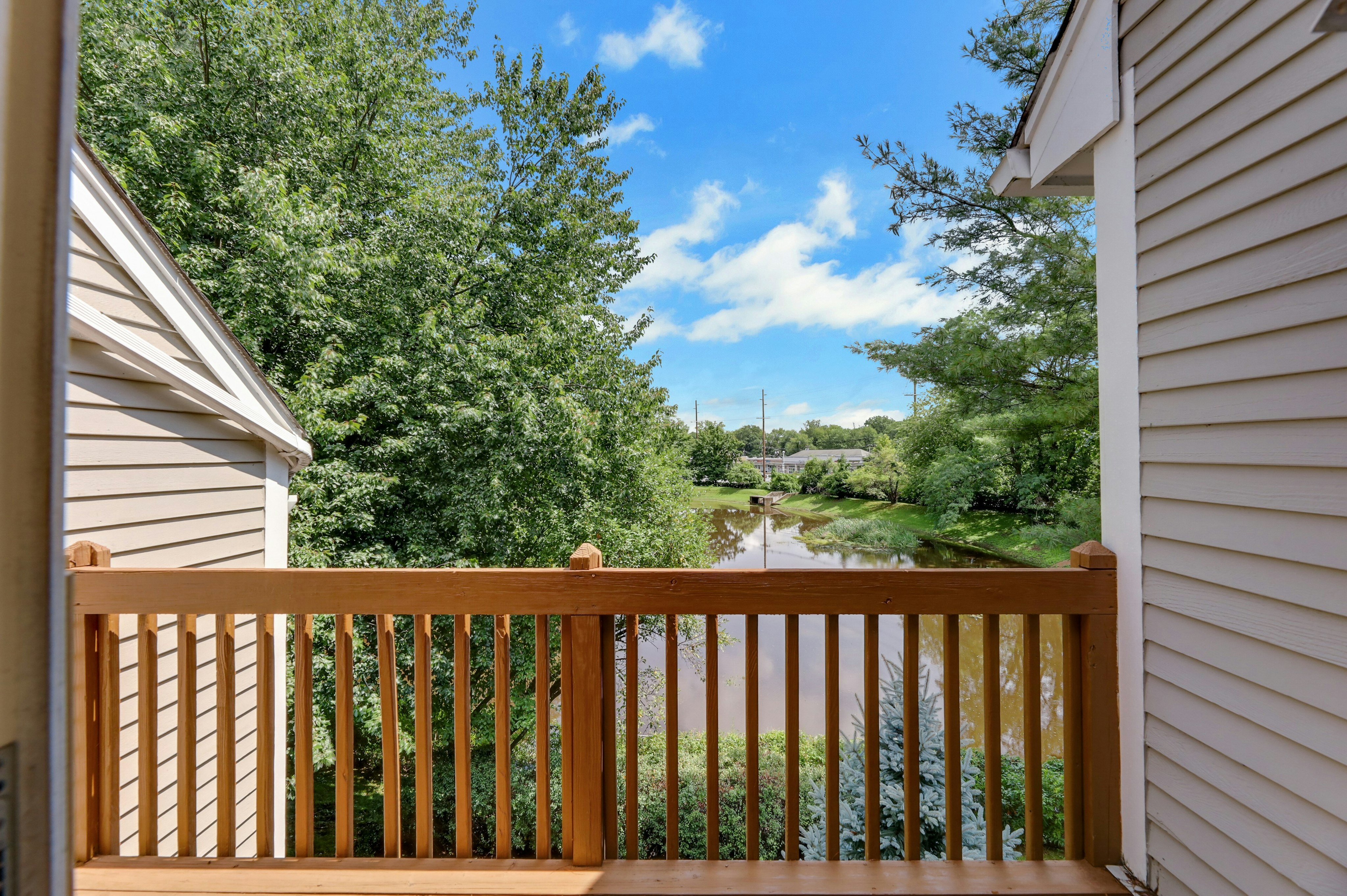 35 Reagan Way 