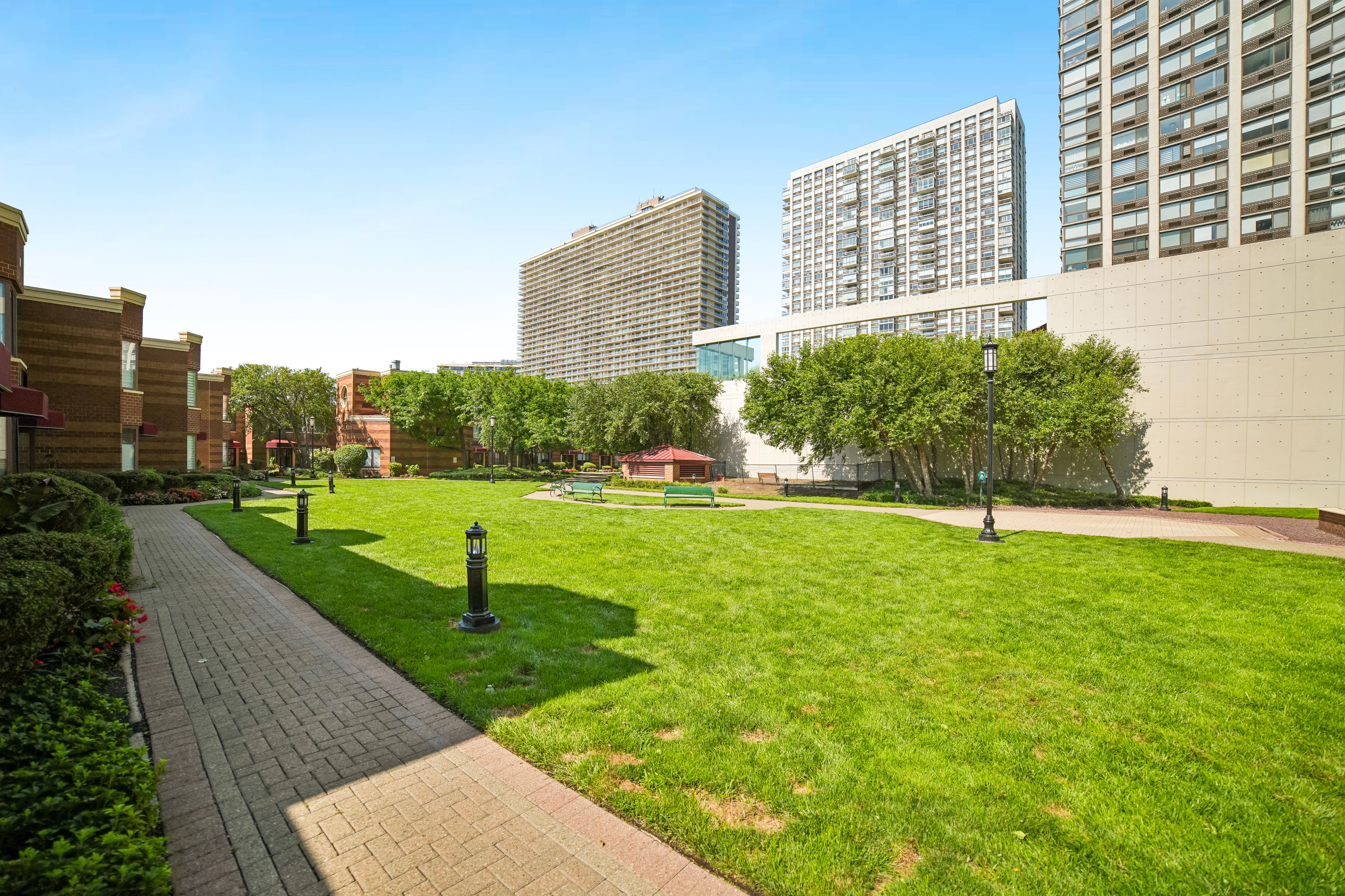 100 Old Palisade Road 3305