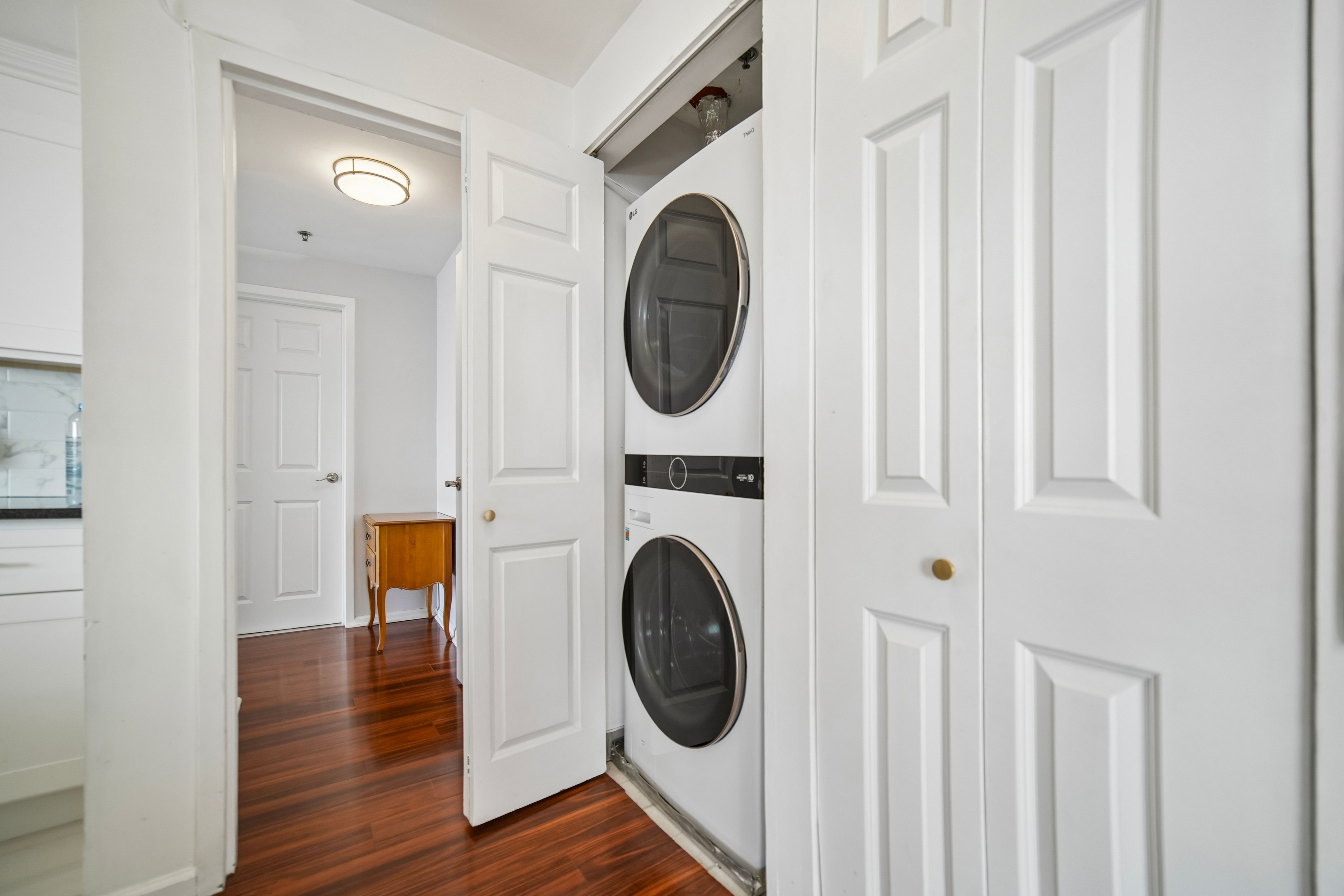 100 Old Palisade Road 3305