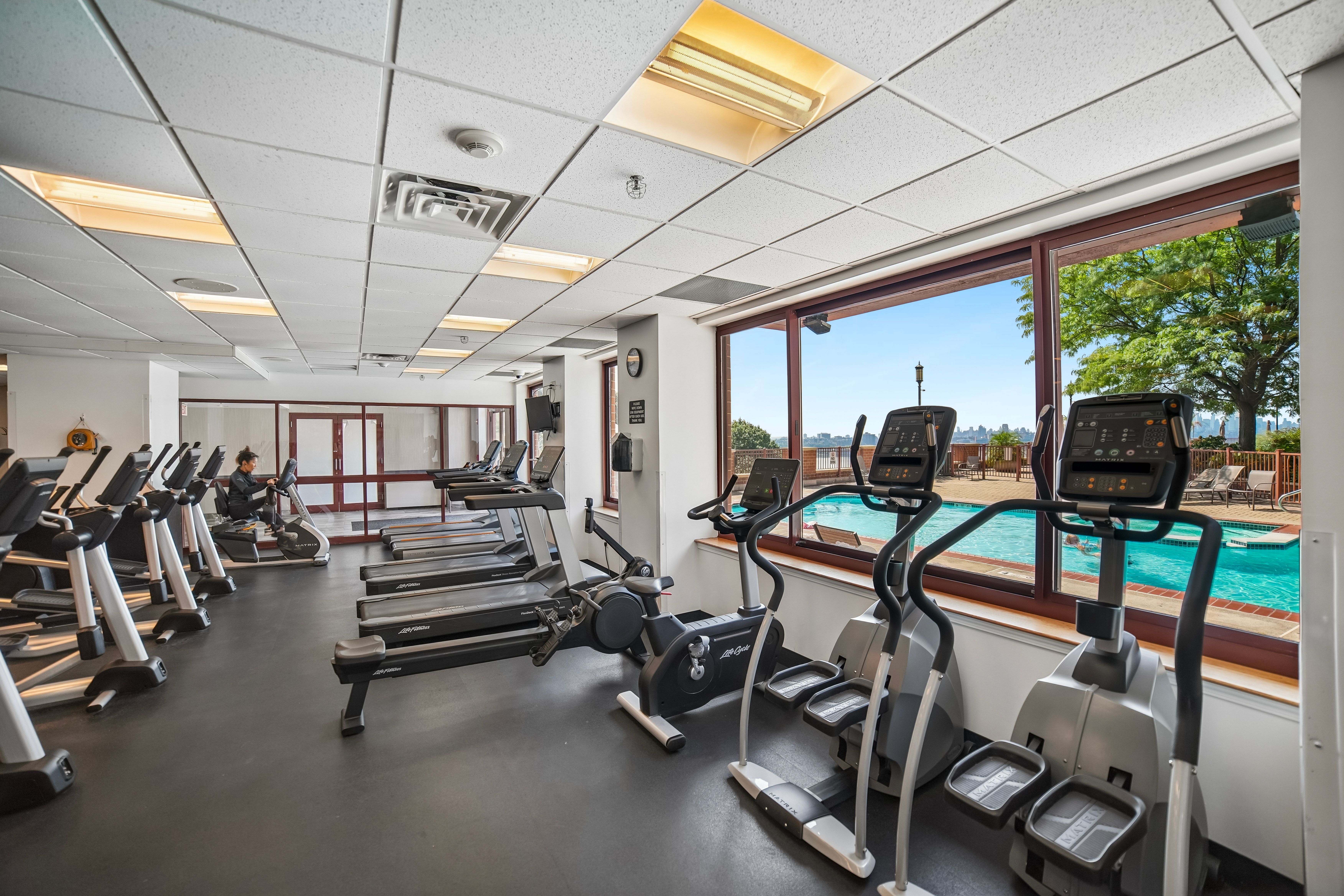 100 Old Palisade Road 3305