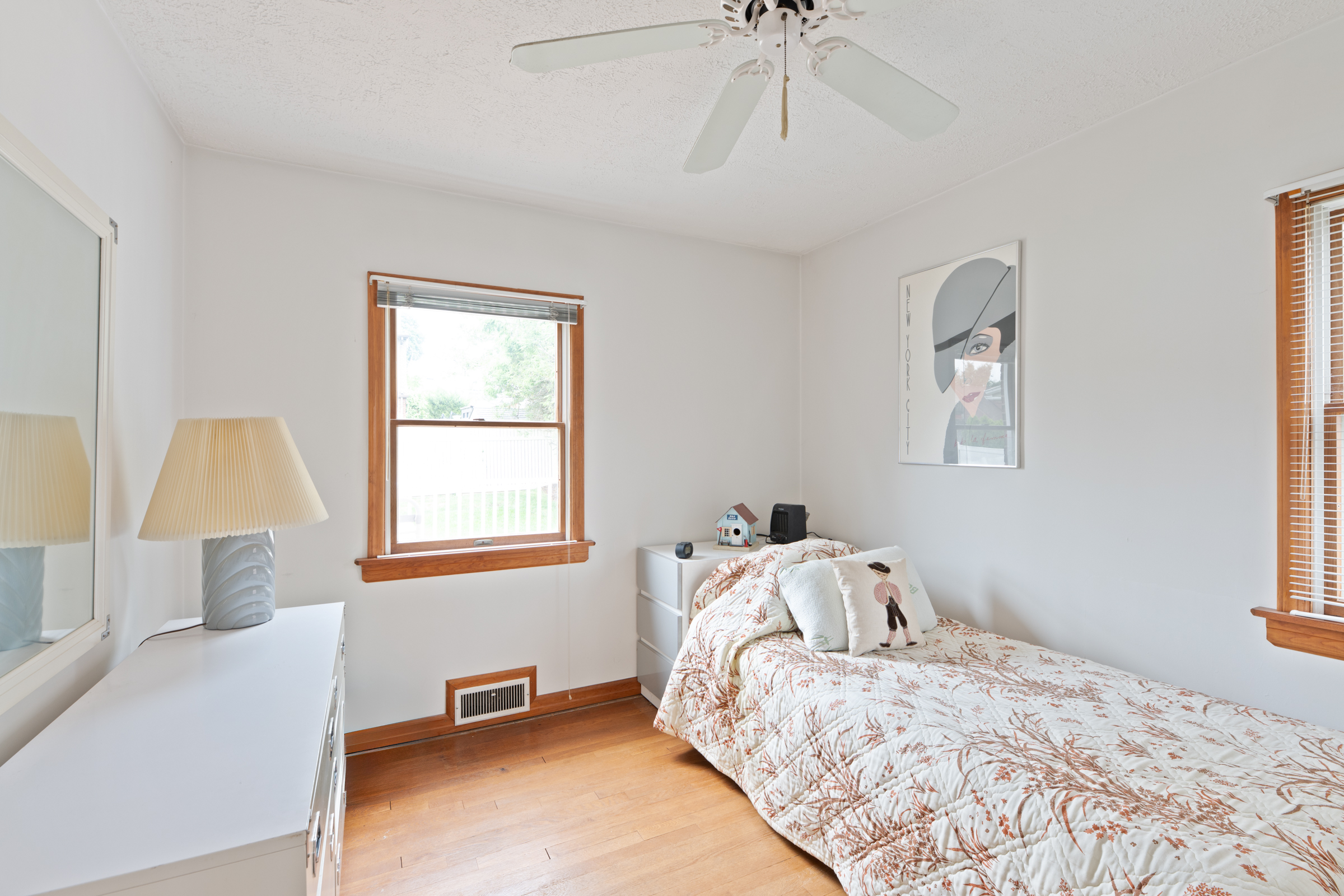 4-29 Summit Avenue 
