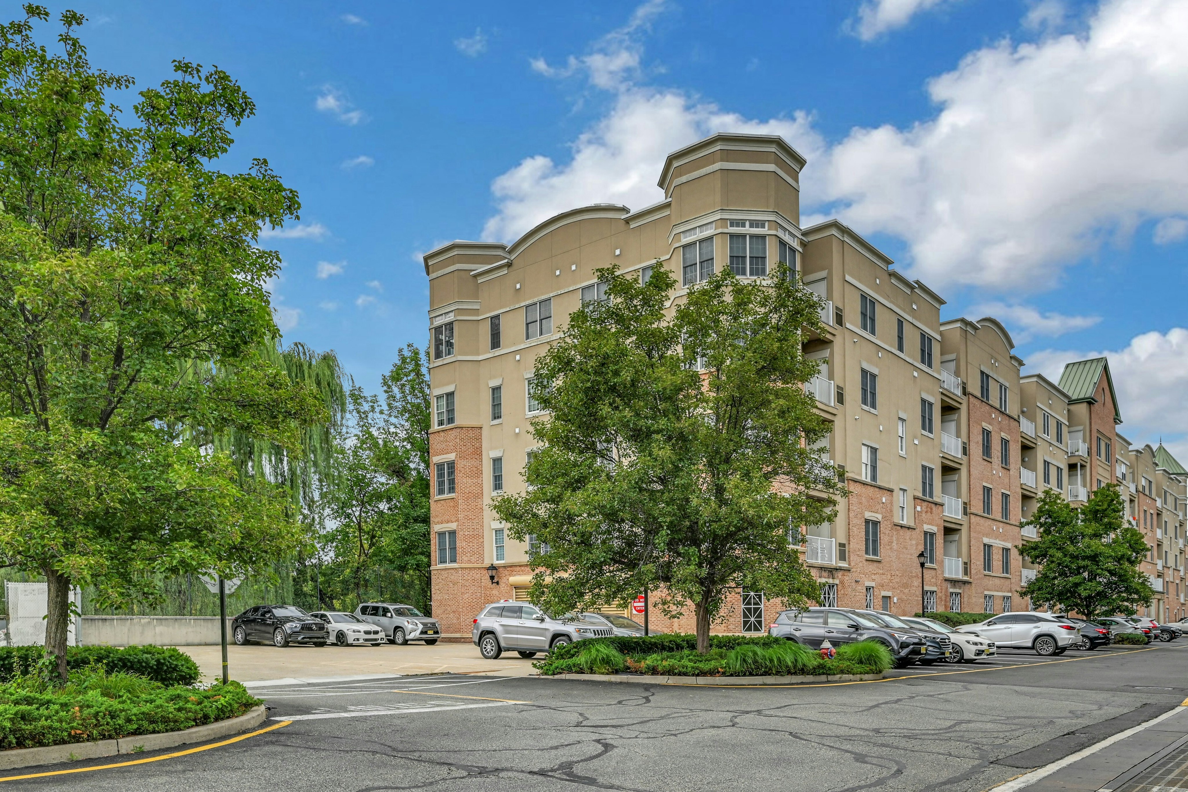 2107 Windsor Park Court #107