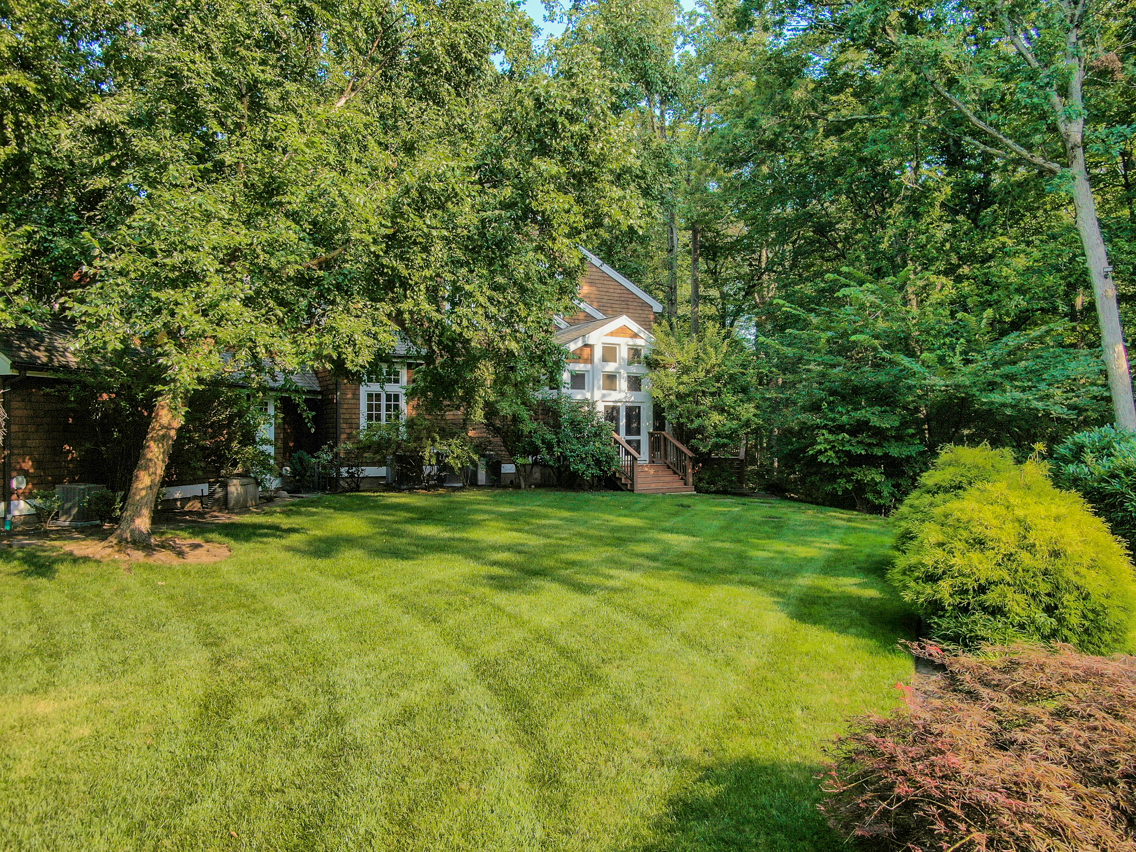7 Charney Place 