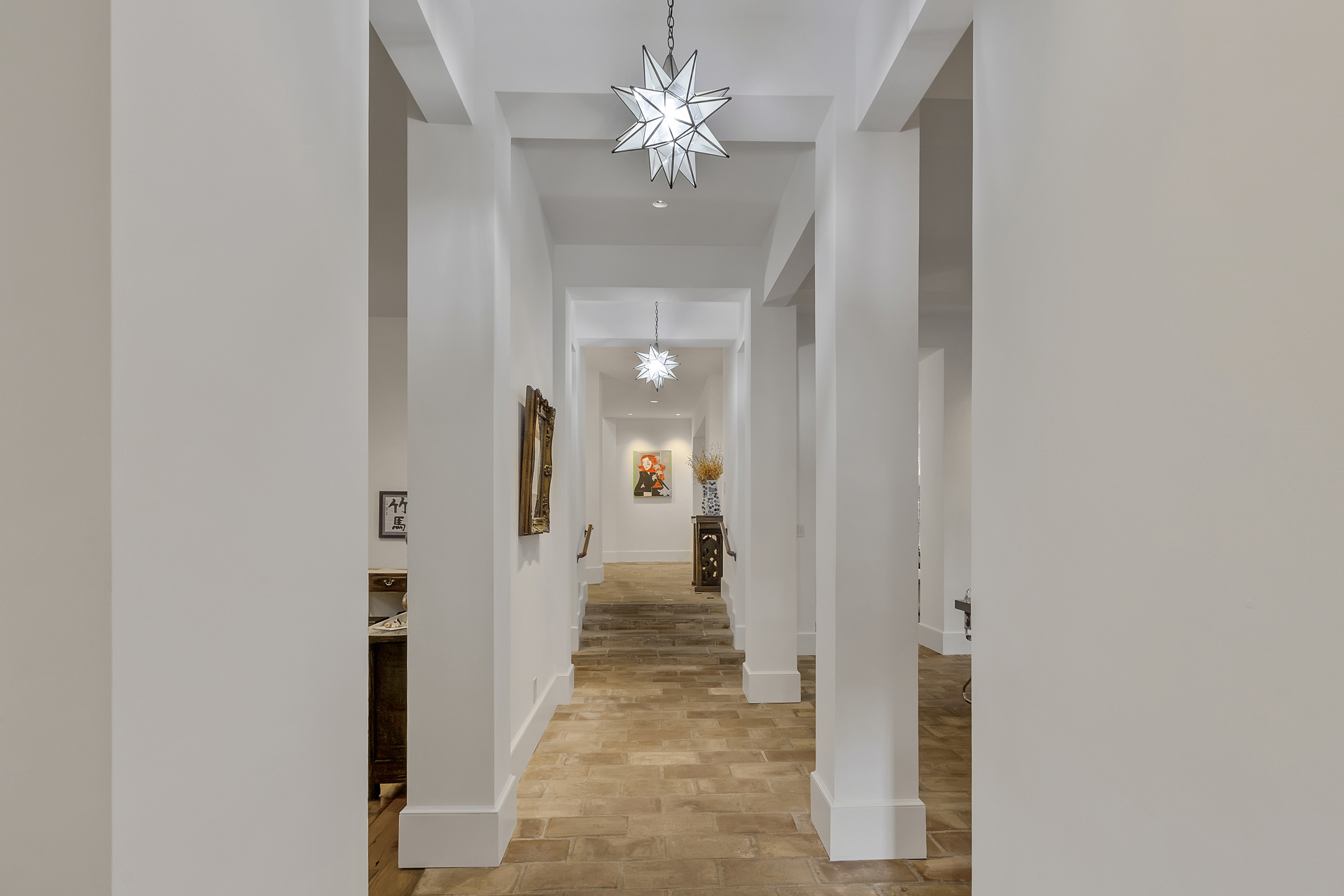 7 Charney Place 