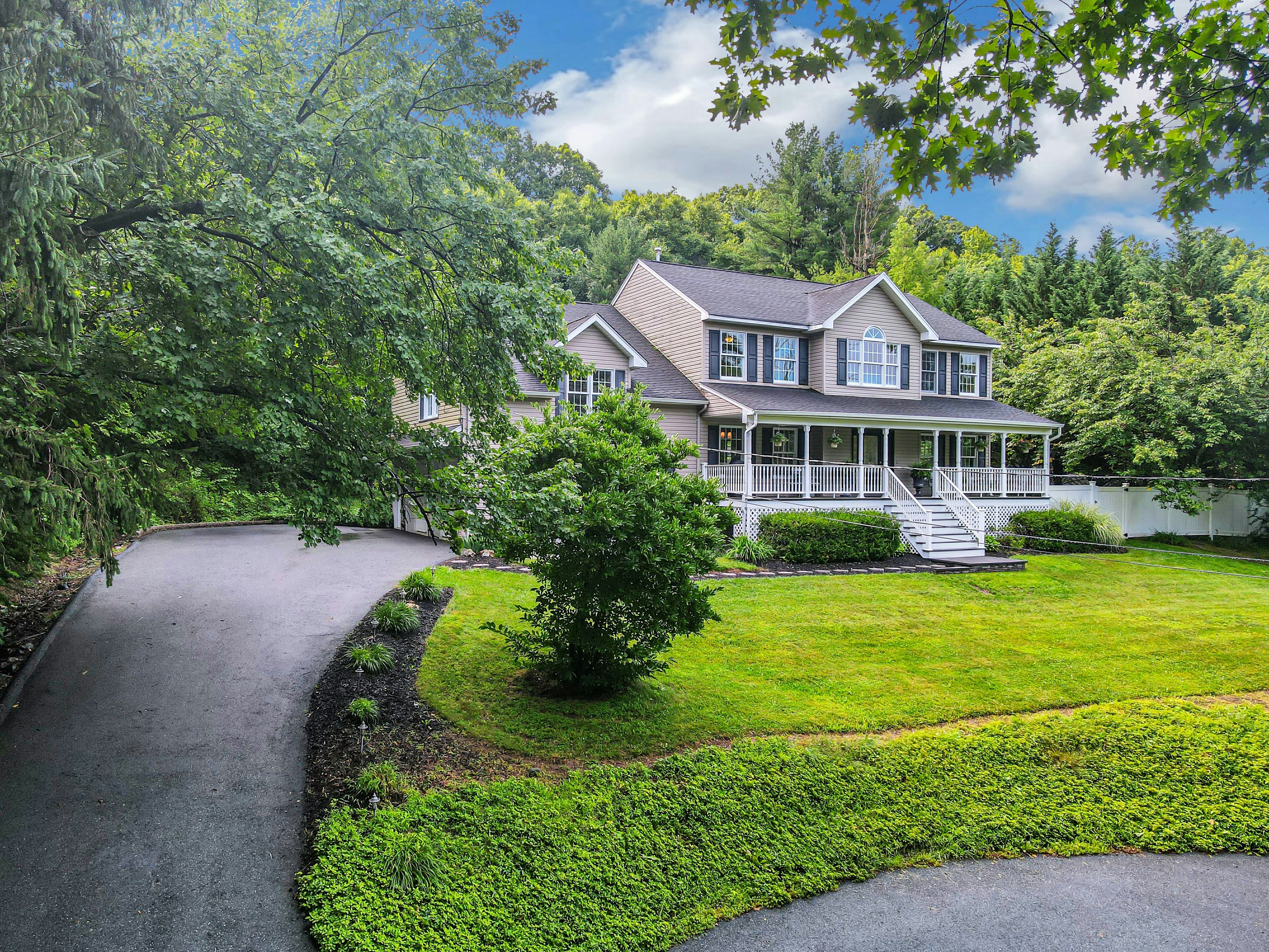 588 Stonetown Road 