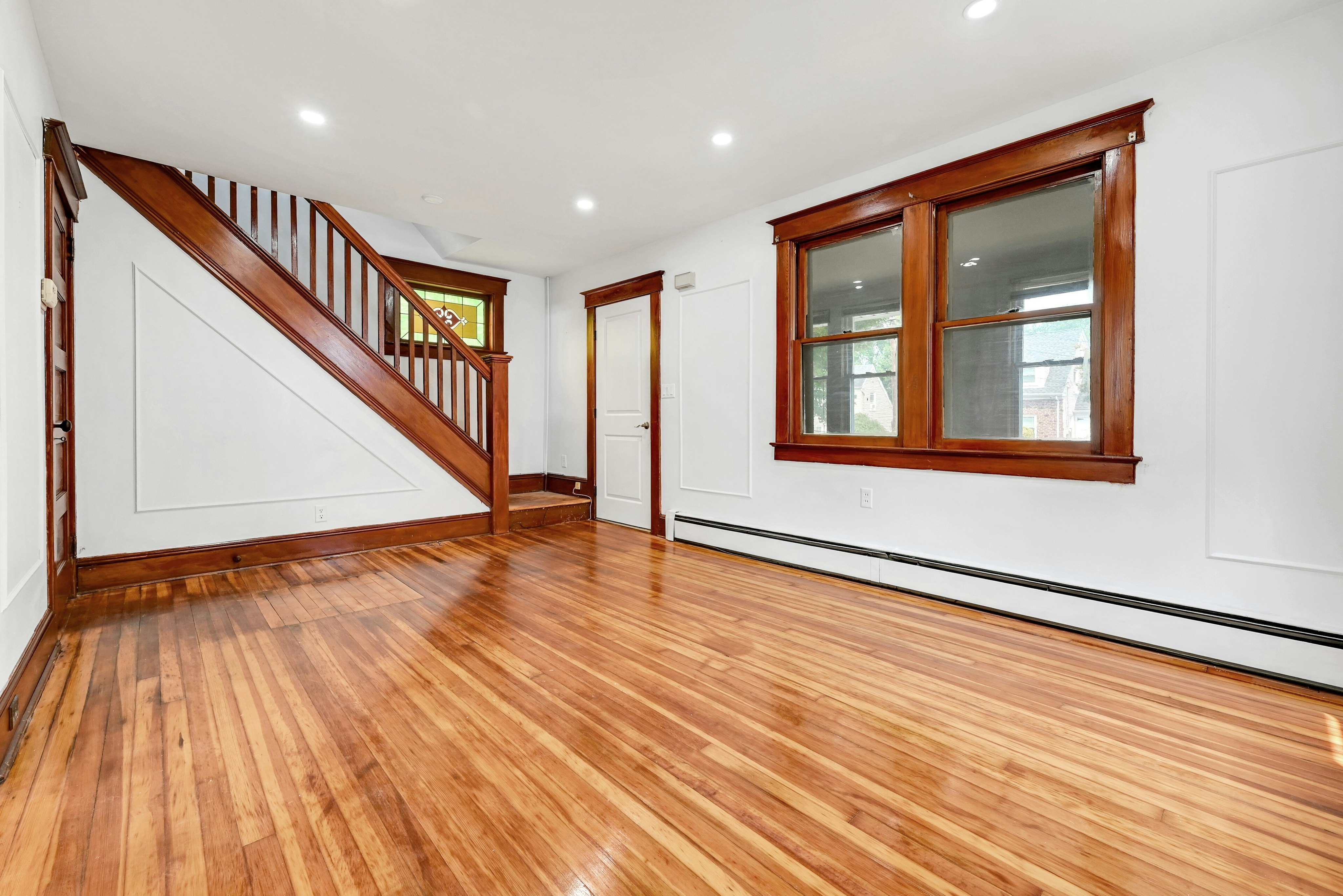 95 Magnolia Avenue 