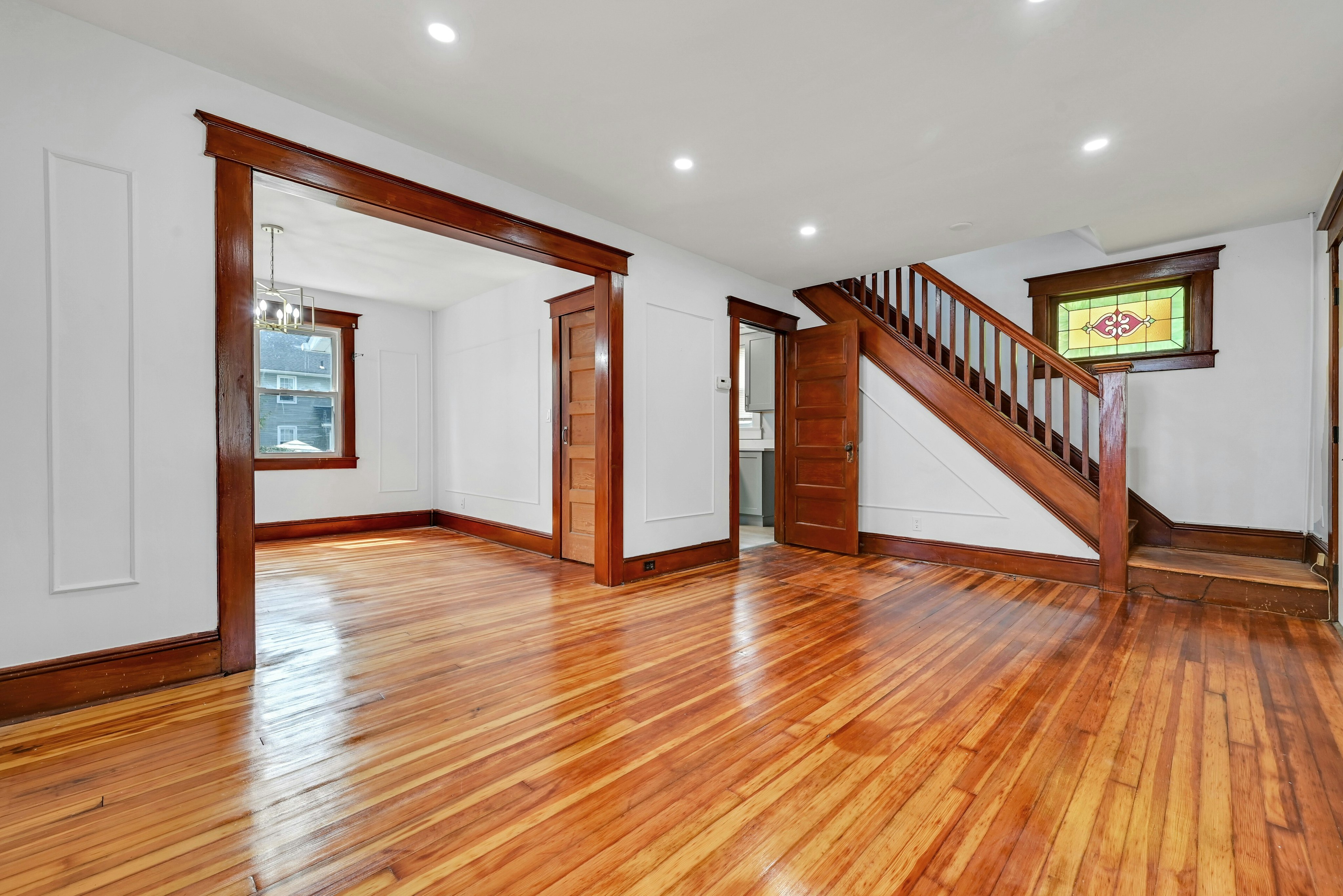 95 Magnolia Avenue 