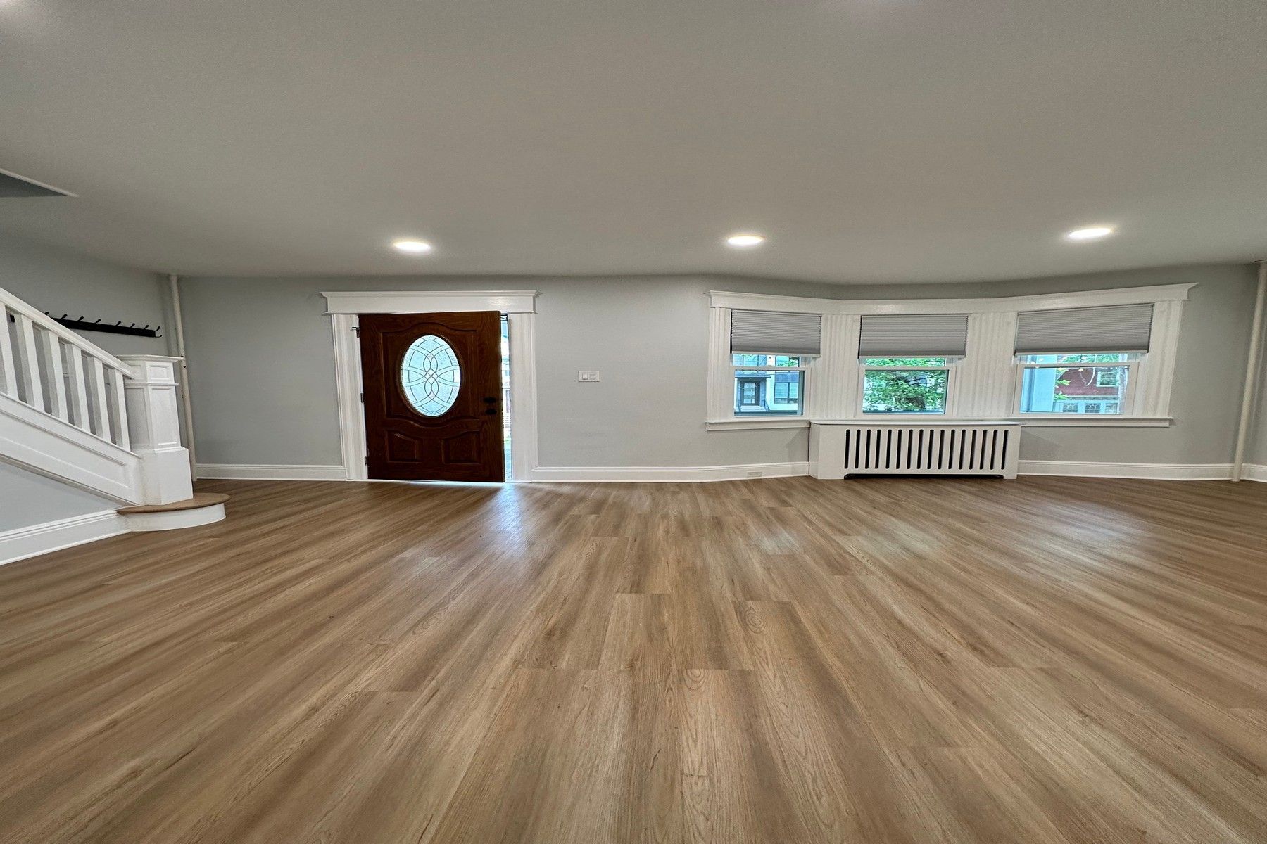 30 Knox Ave 