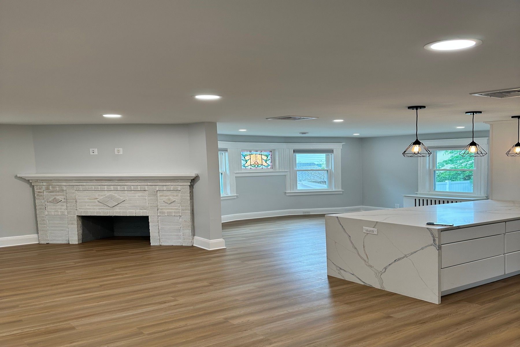 30 Knox Ave 