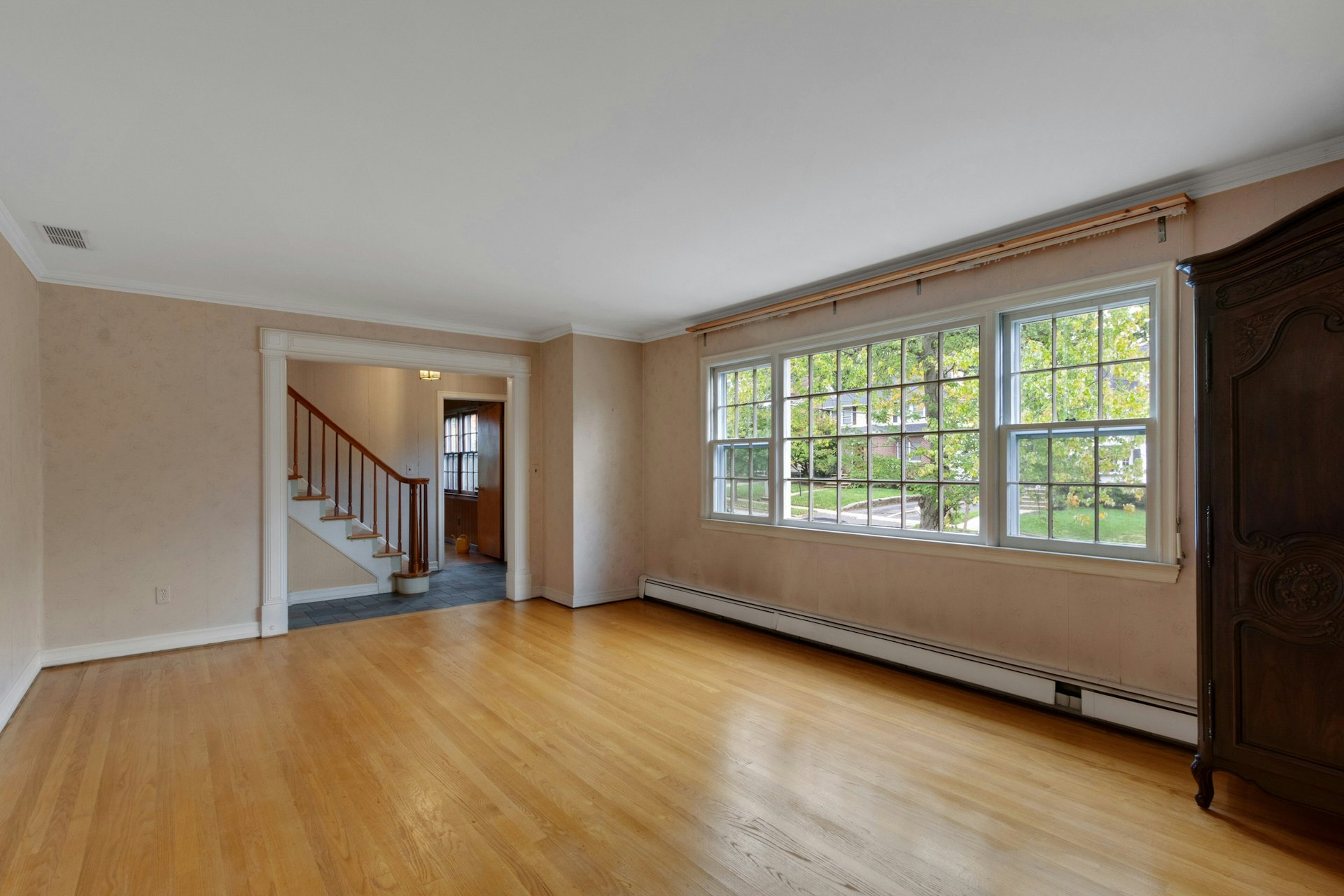 121 Christie Street 