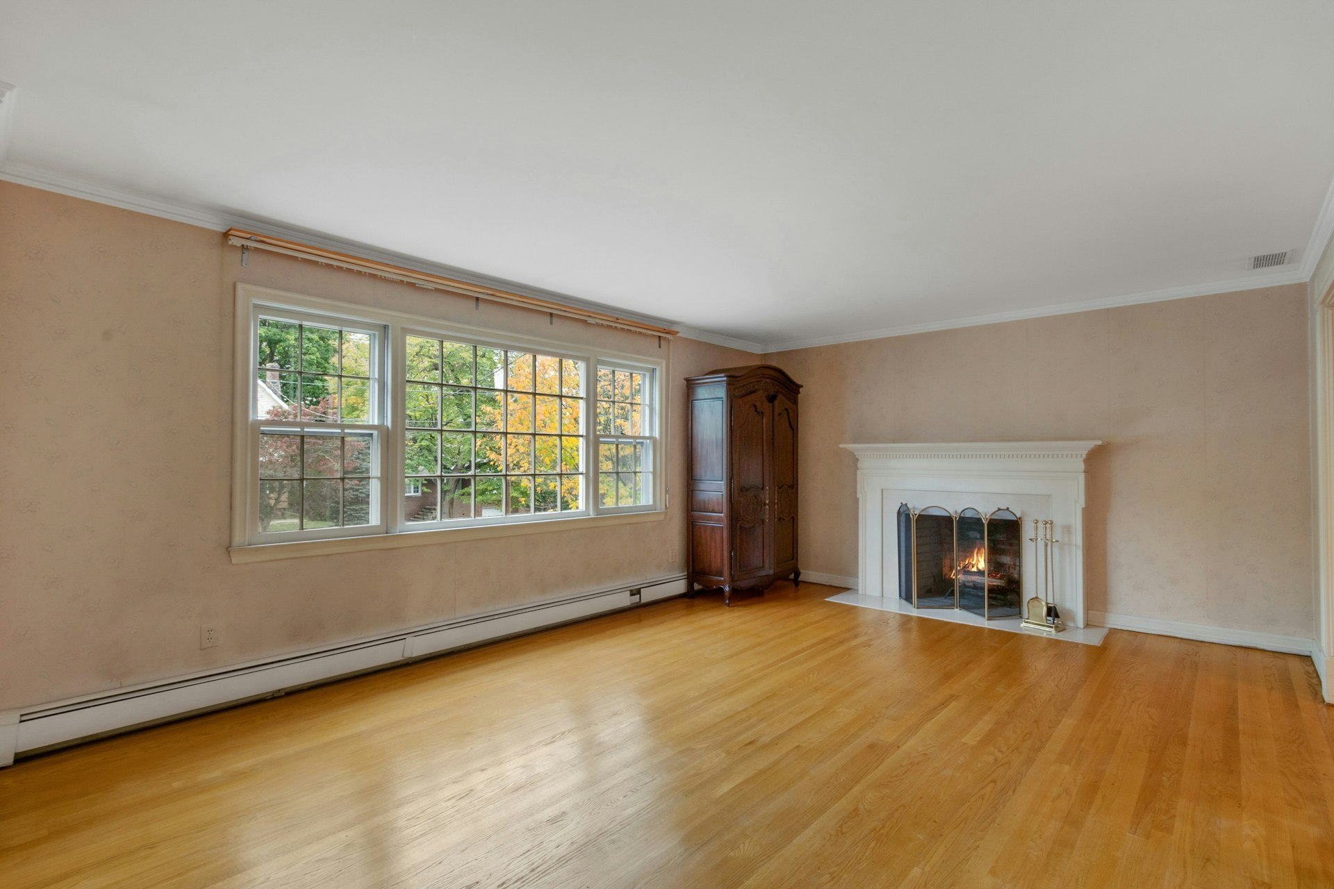 121 Christie Street 