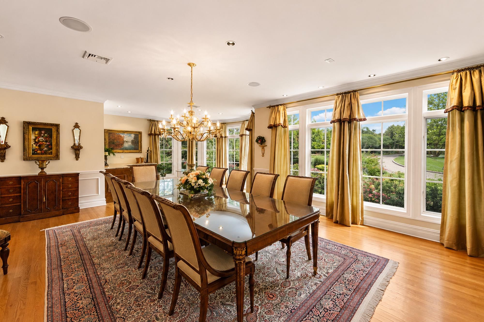 38 Bridle Way