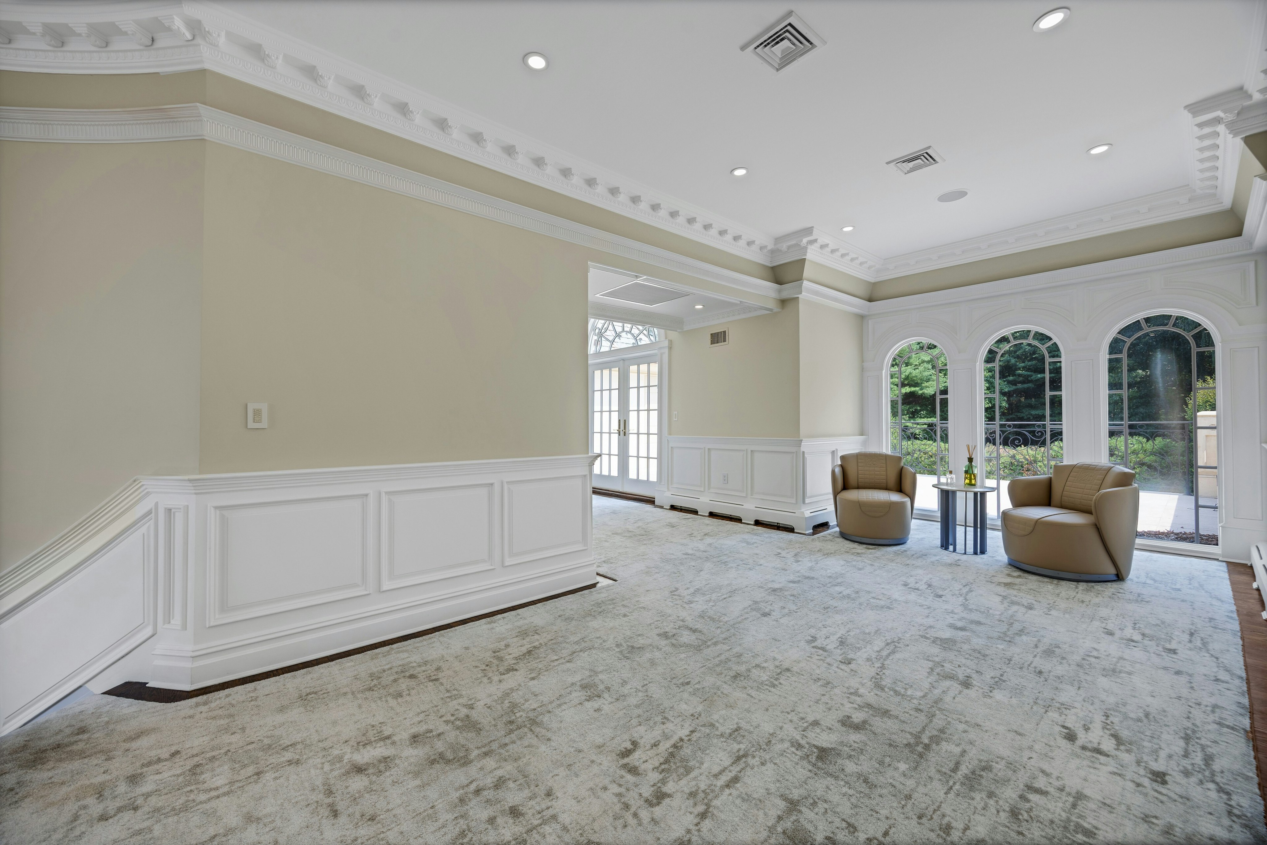 186 Hoover Drive 