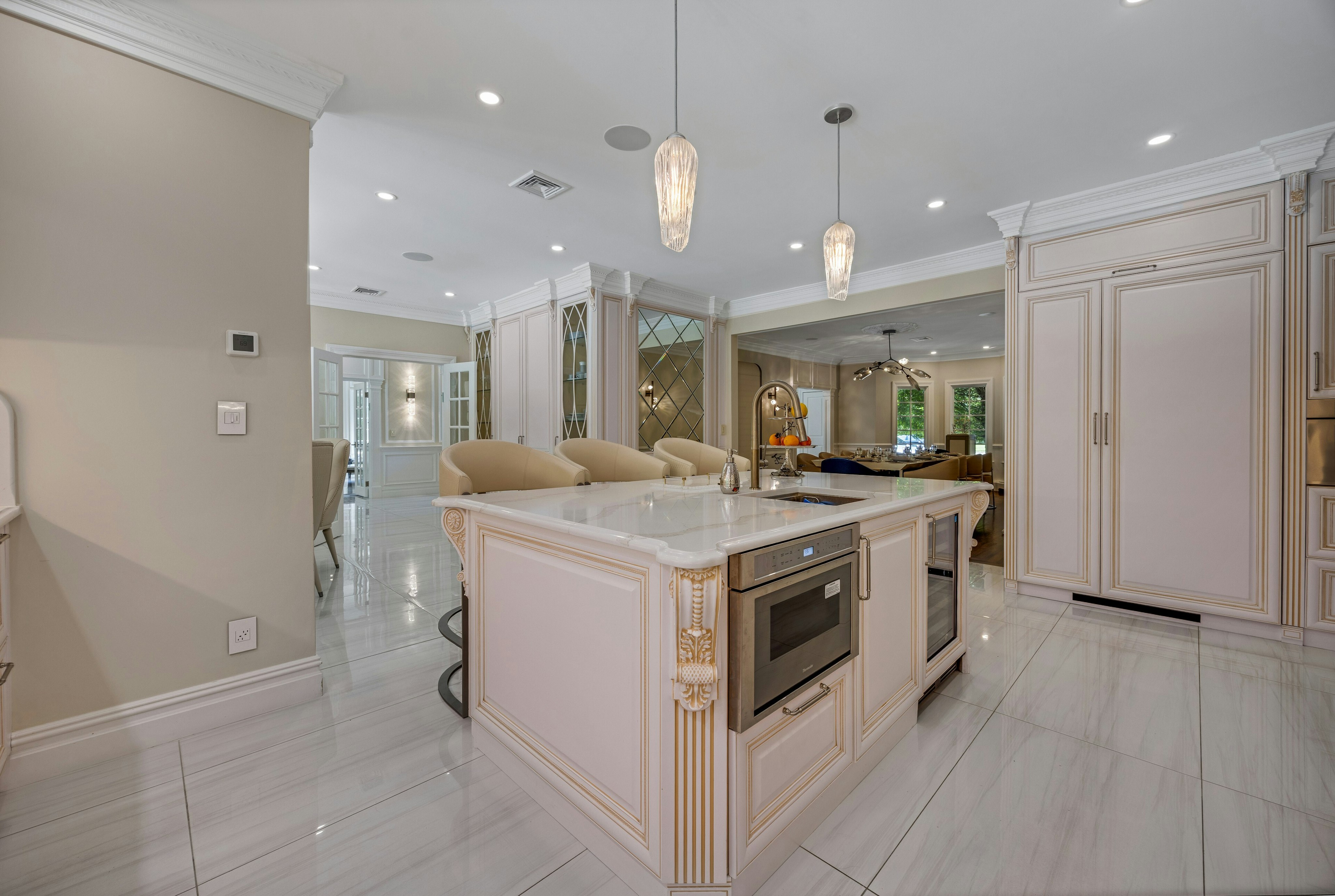 186 Hoover Drive 