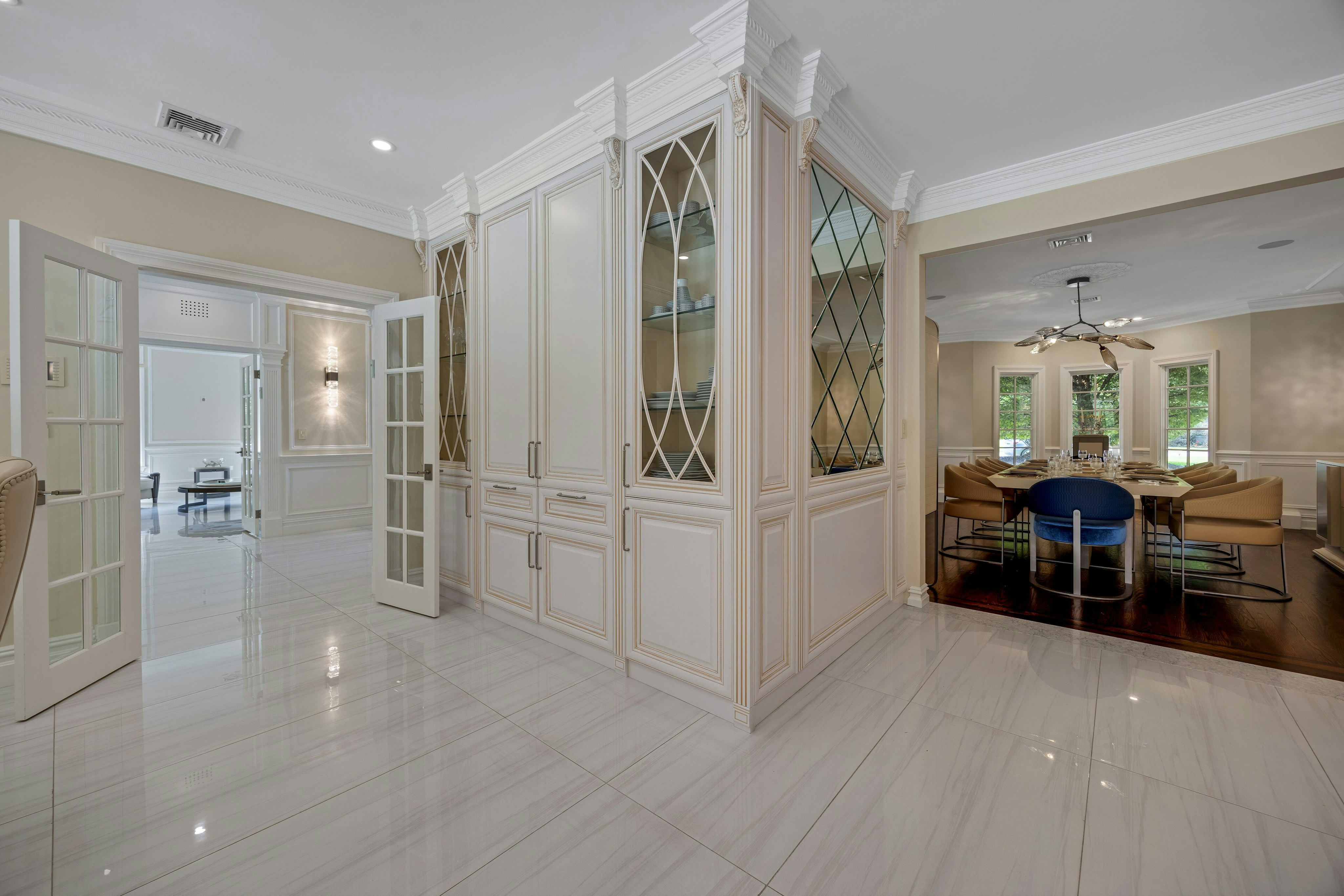 186 Hoover Drive 