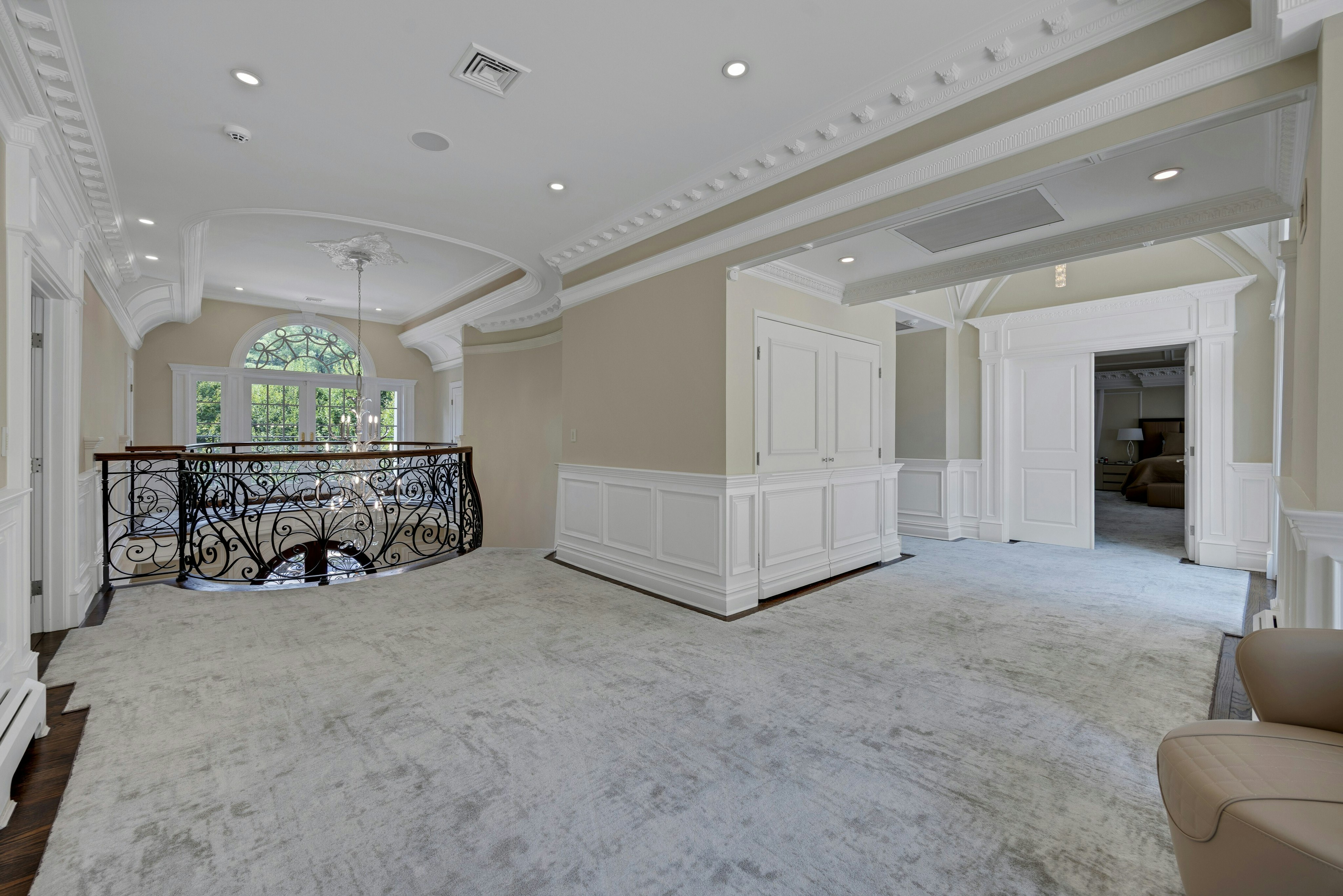 186 Hoover Drive 