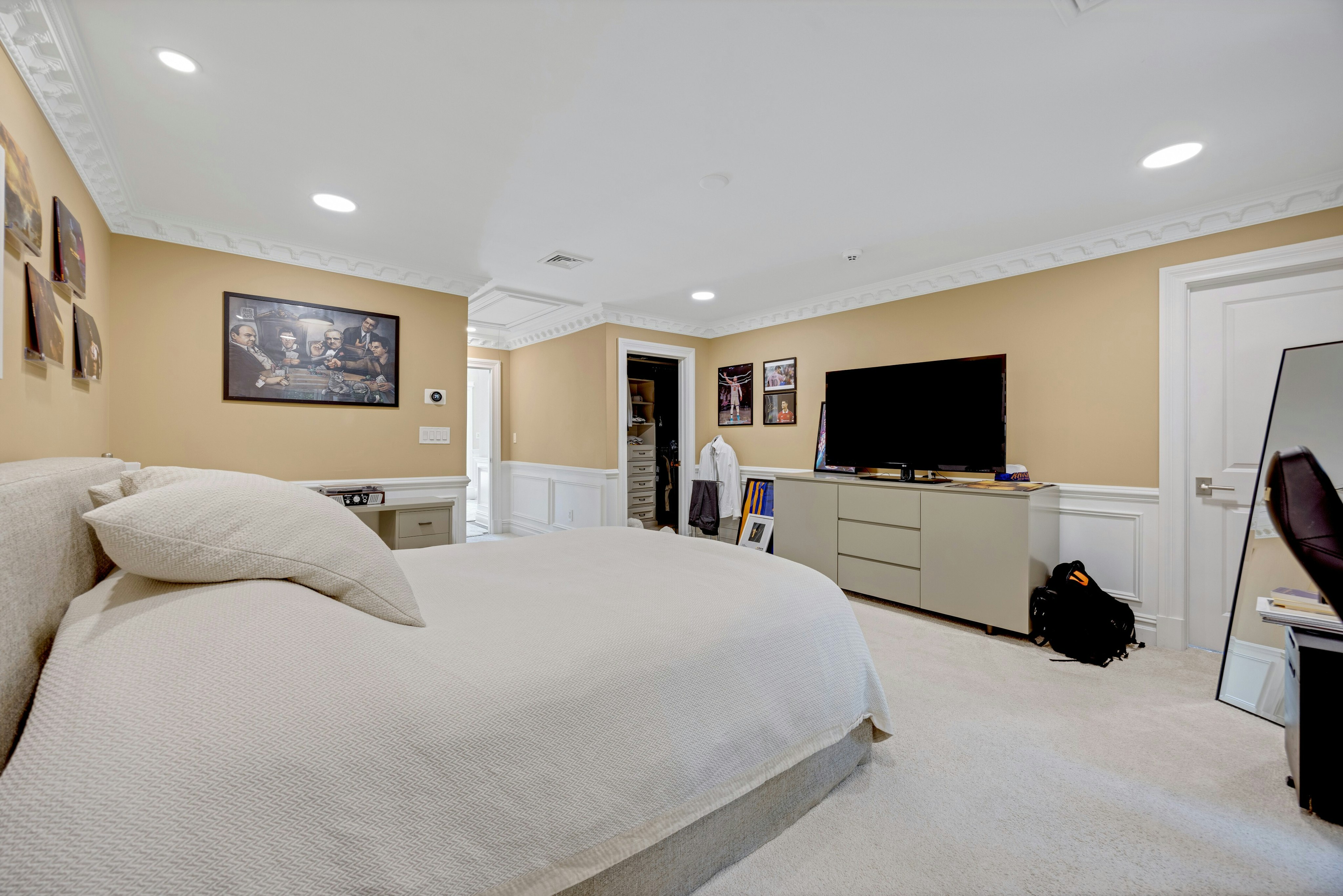 186 Hoover Drive 