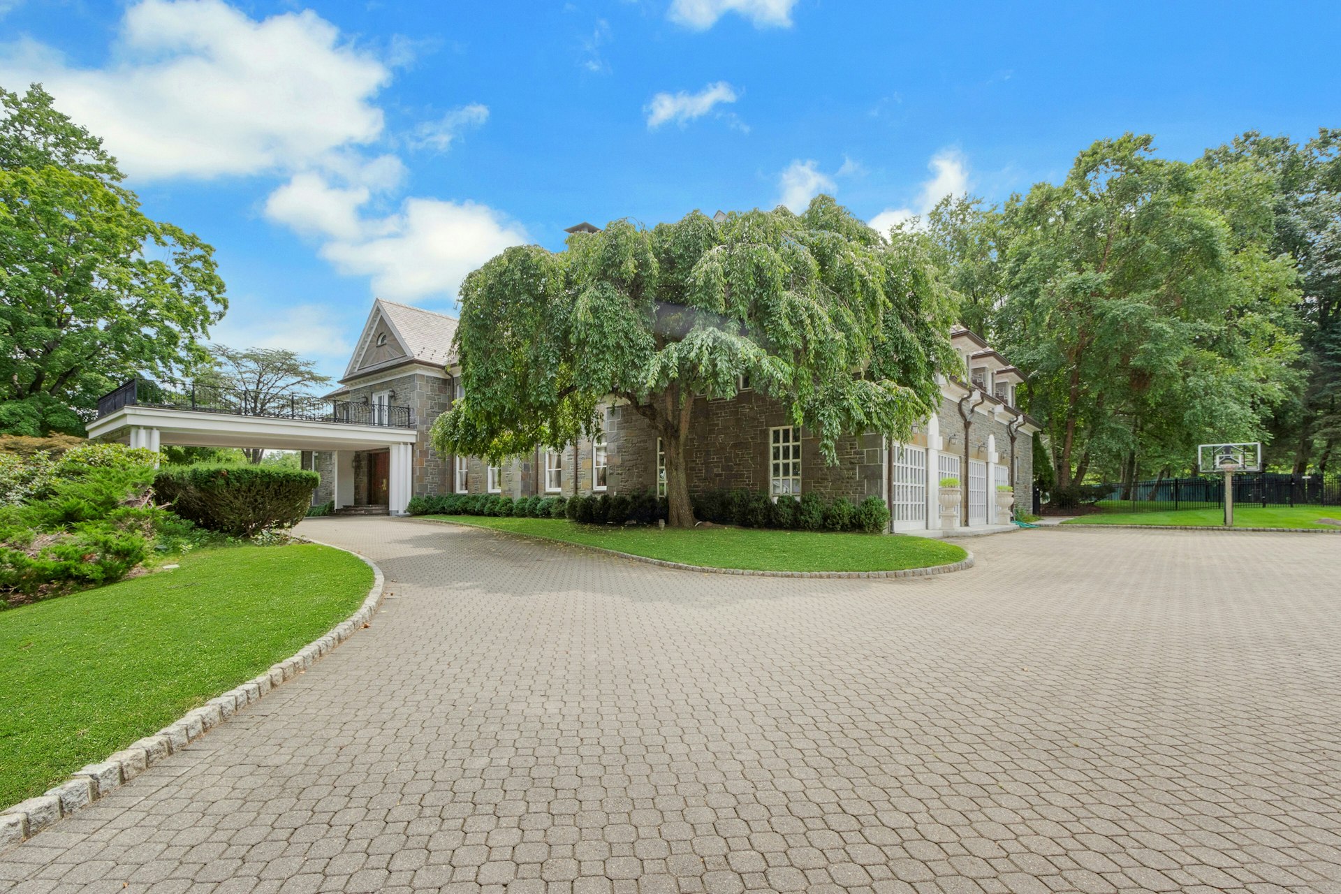 64 Rio Vista Drive