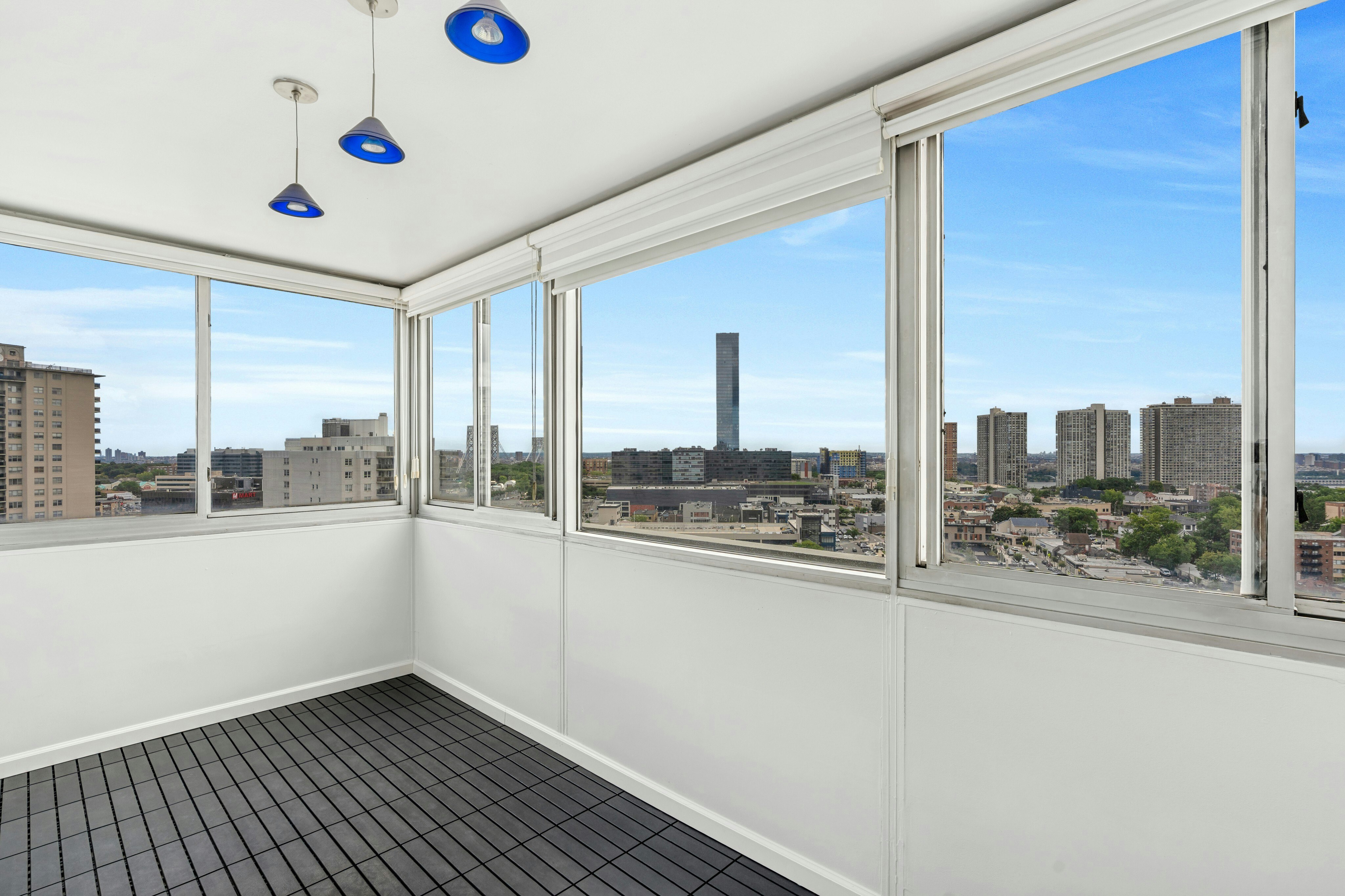 2000 Linwood Avenue #16V 