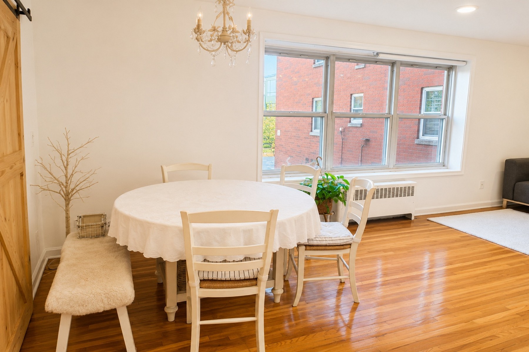 2350 Linwood Avenue Unit# 1G
