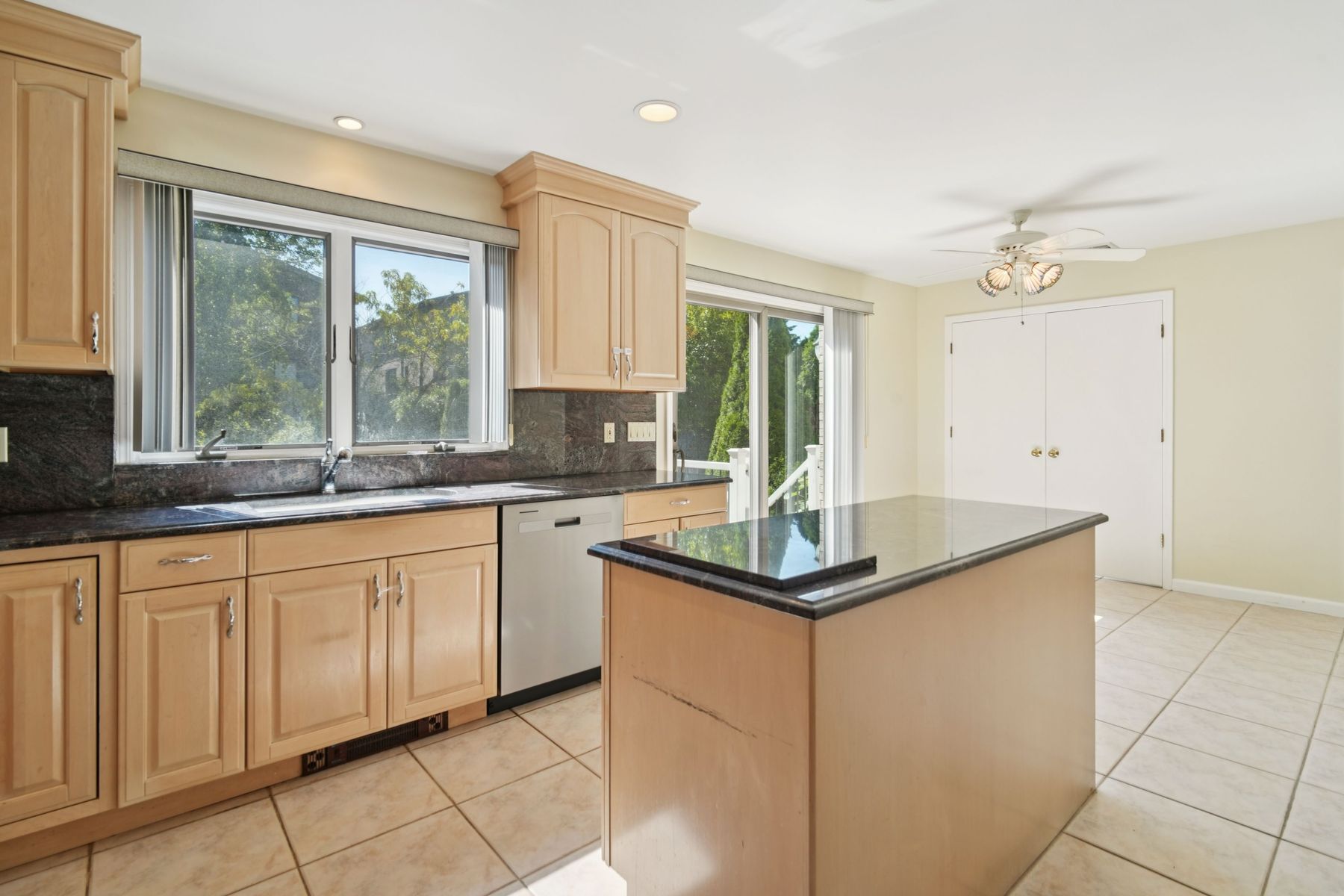 2452 Camner Unit# A
