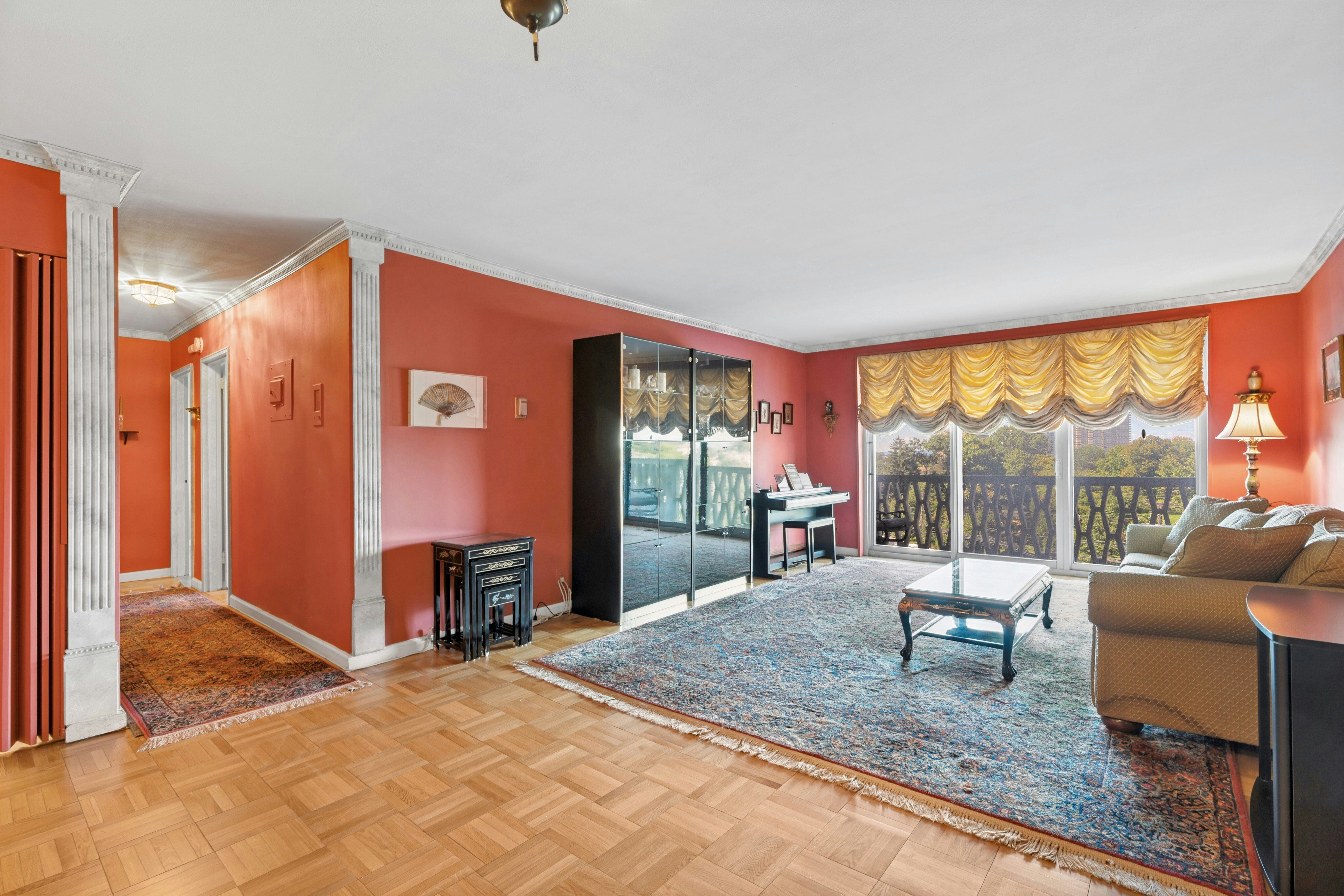 2100 Linwood Avenue #6C
