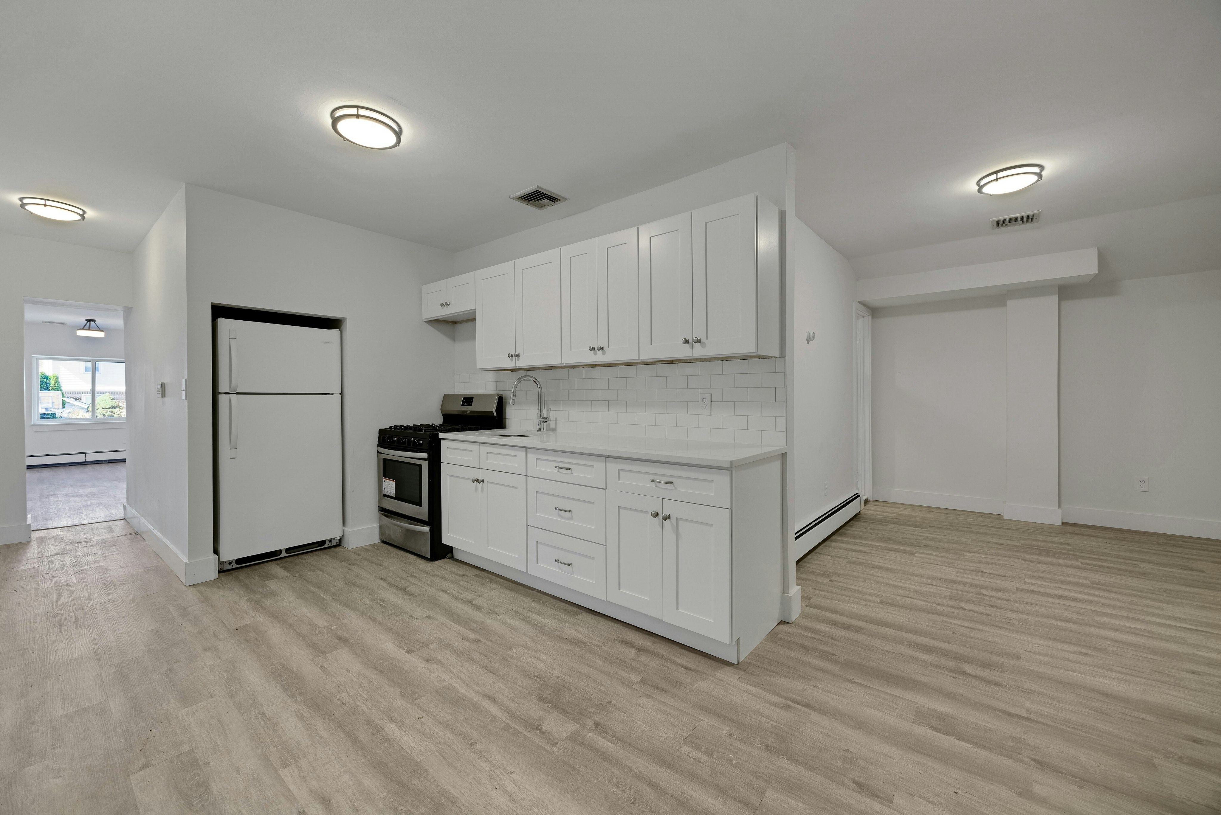 2413 Hammett Avenue 