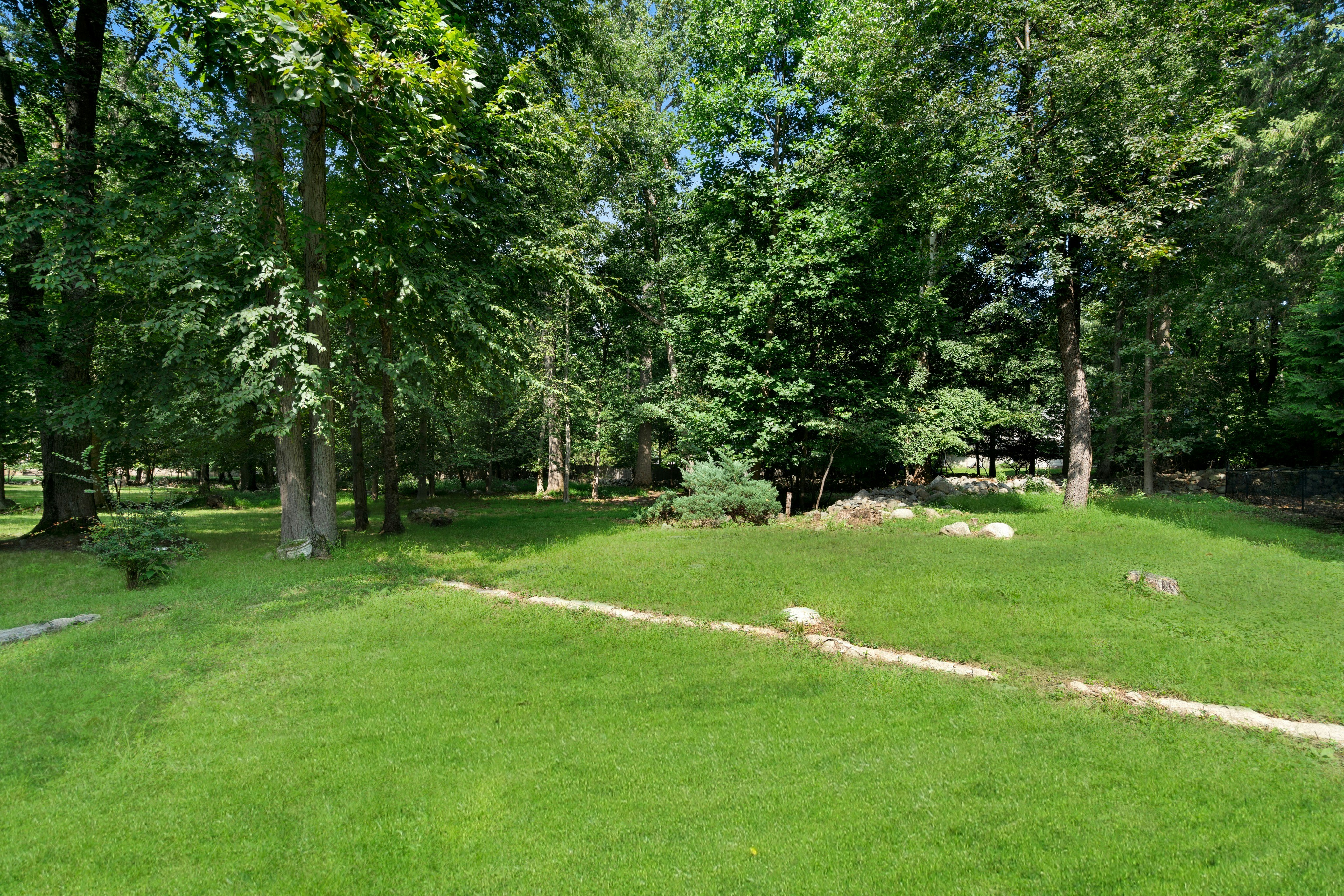 15 Pinehill Drive 