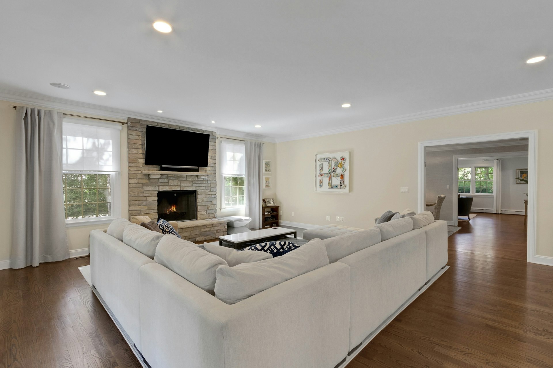42 Warren Lane