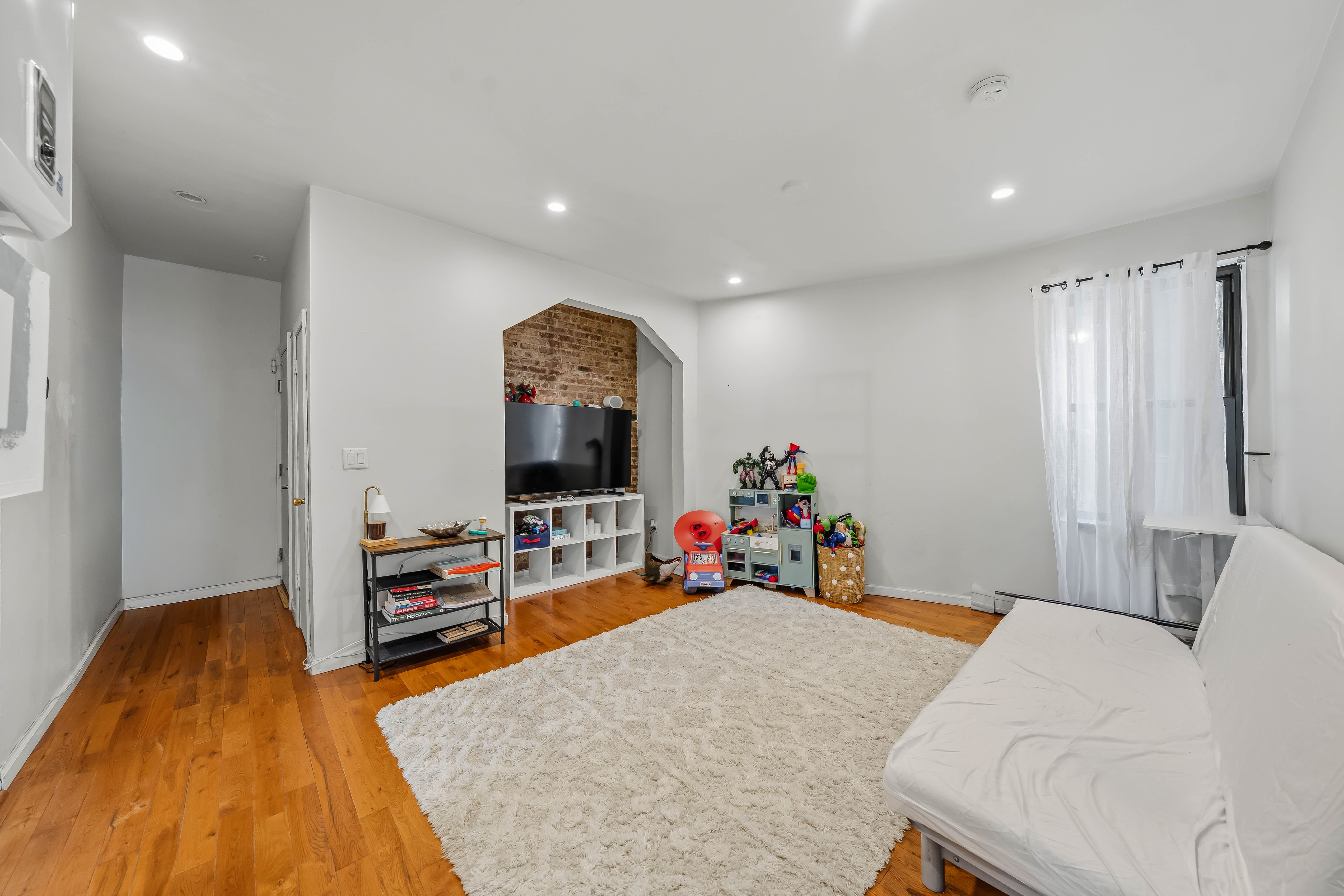 2700 John F. Kennedy Boulevard, Unit 102 