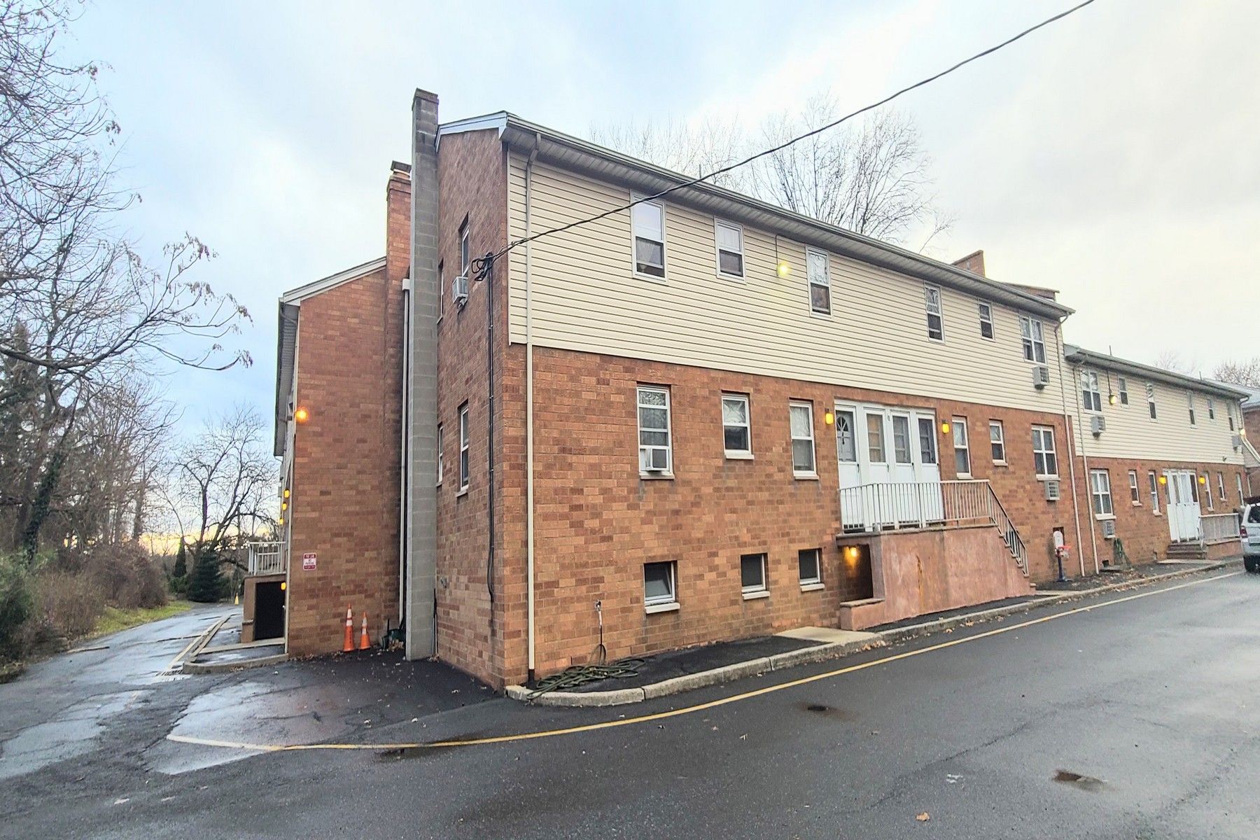 18B Lakeview