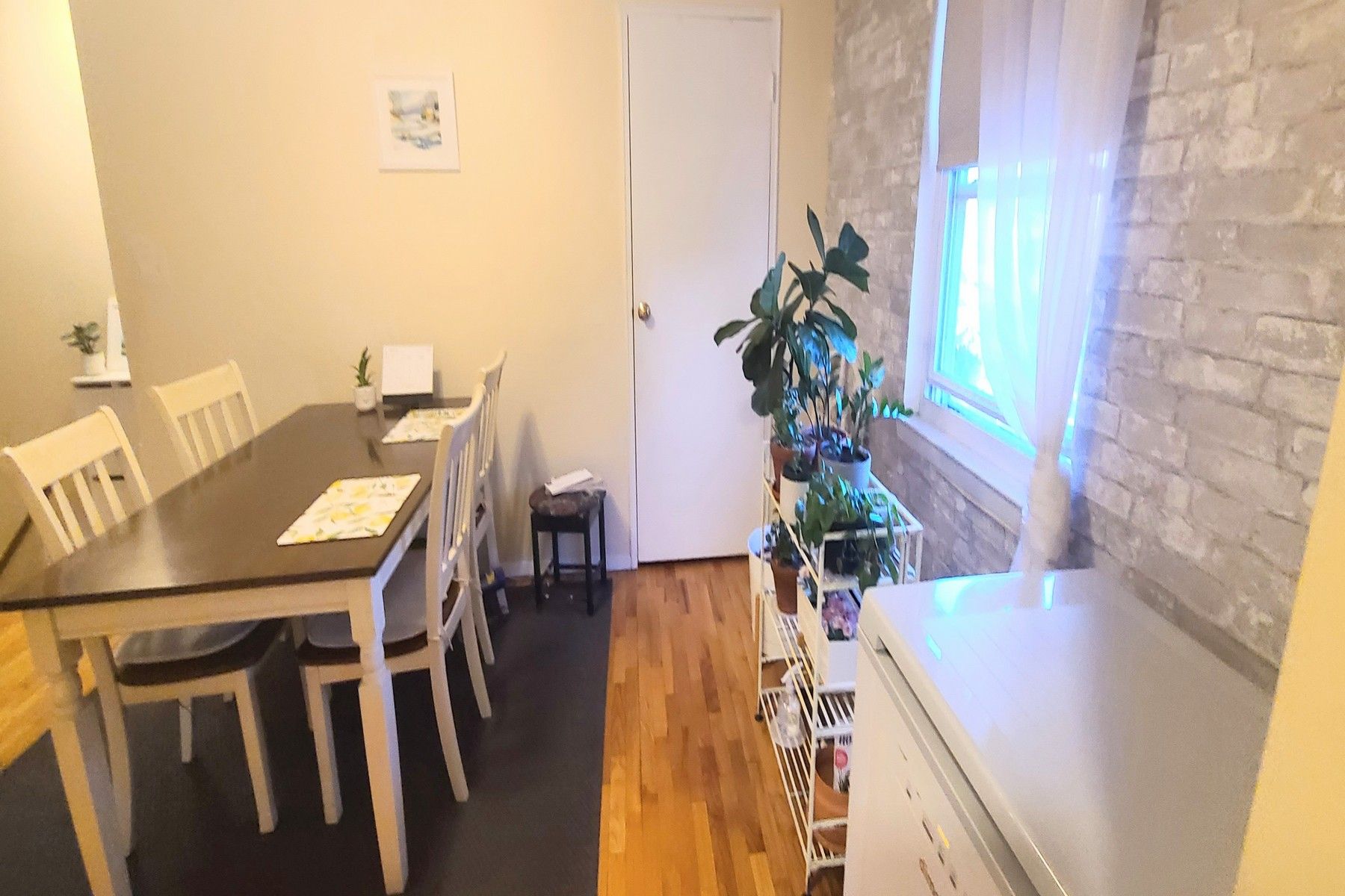 18B Lakeview