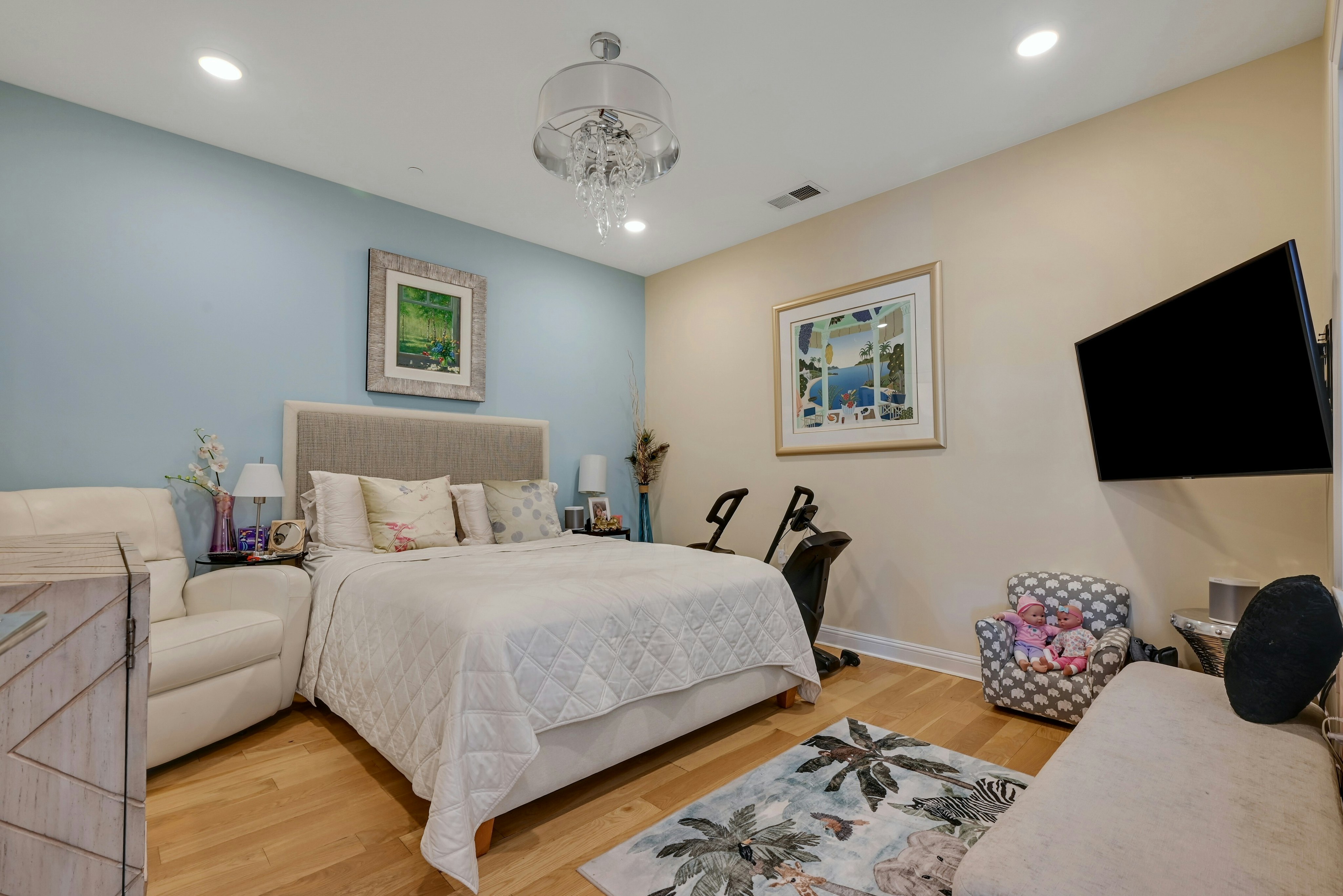 9 Somerset Lane #107