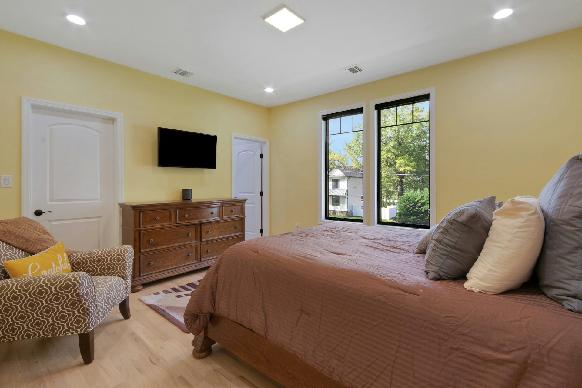 207 Wilsey Court 