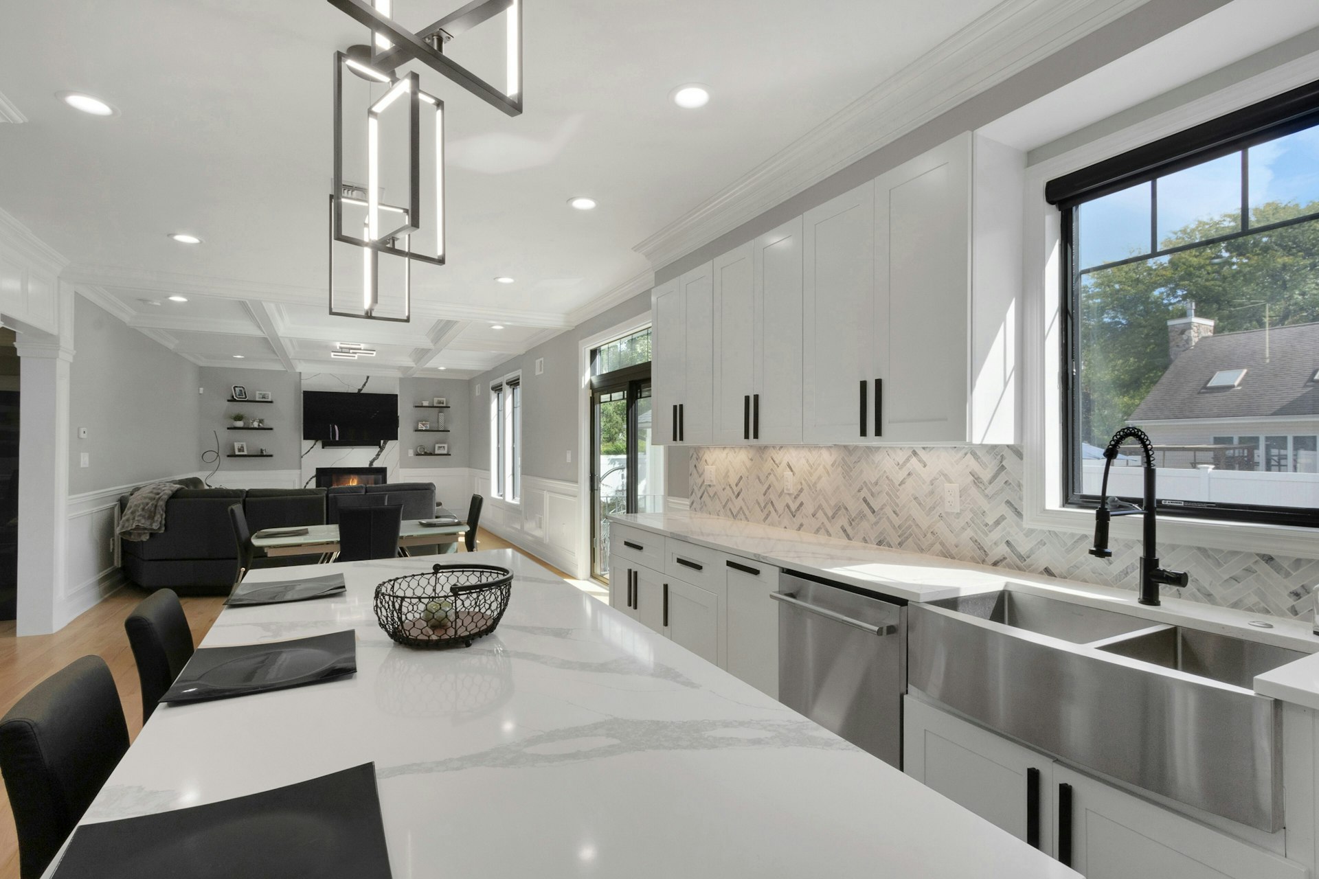 207 Wilsey Court 