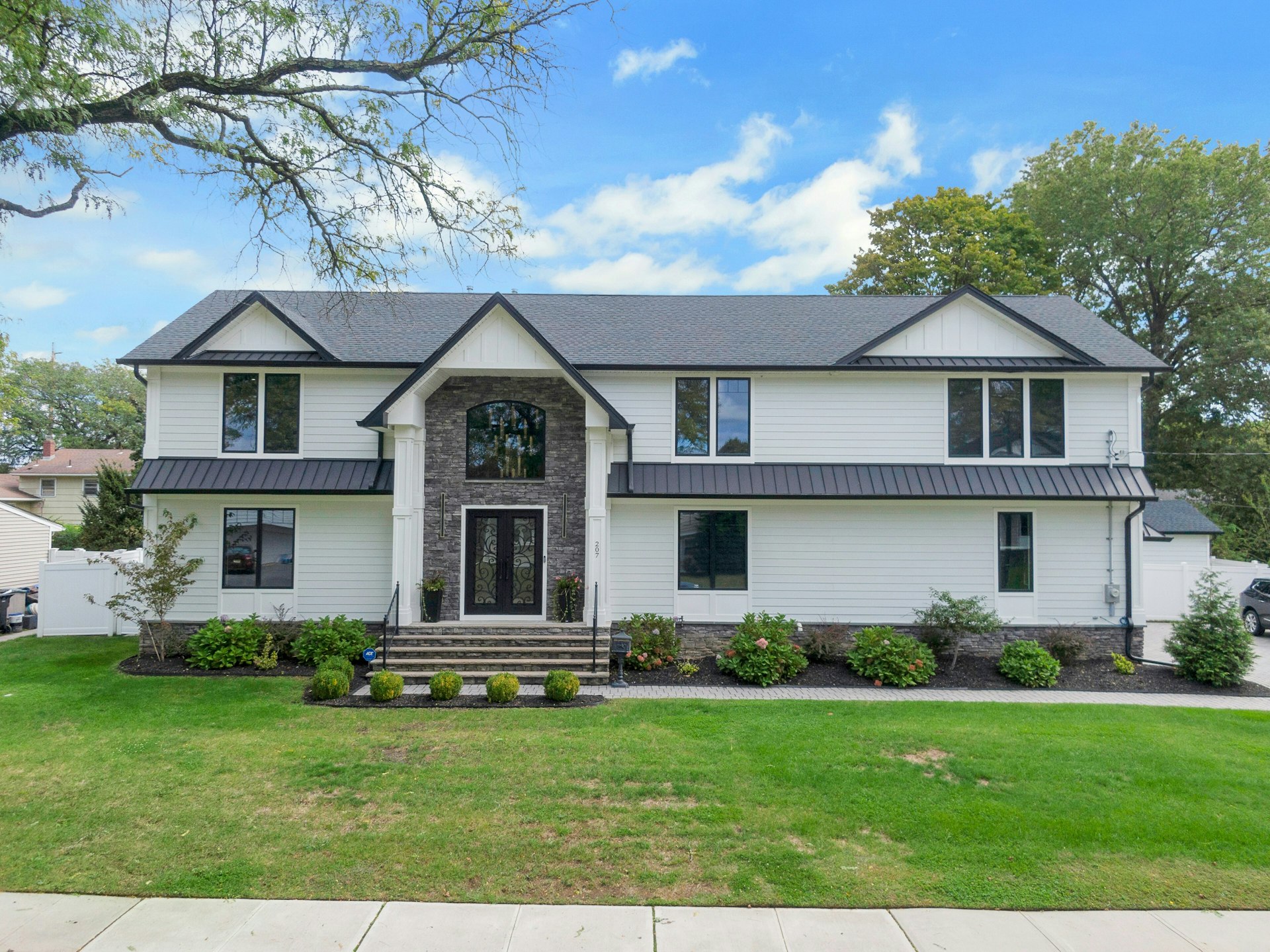 207 Wilsey Court 