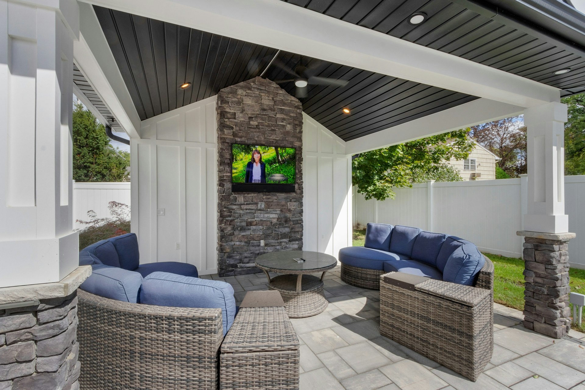 207 Wilsey Court 