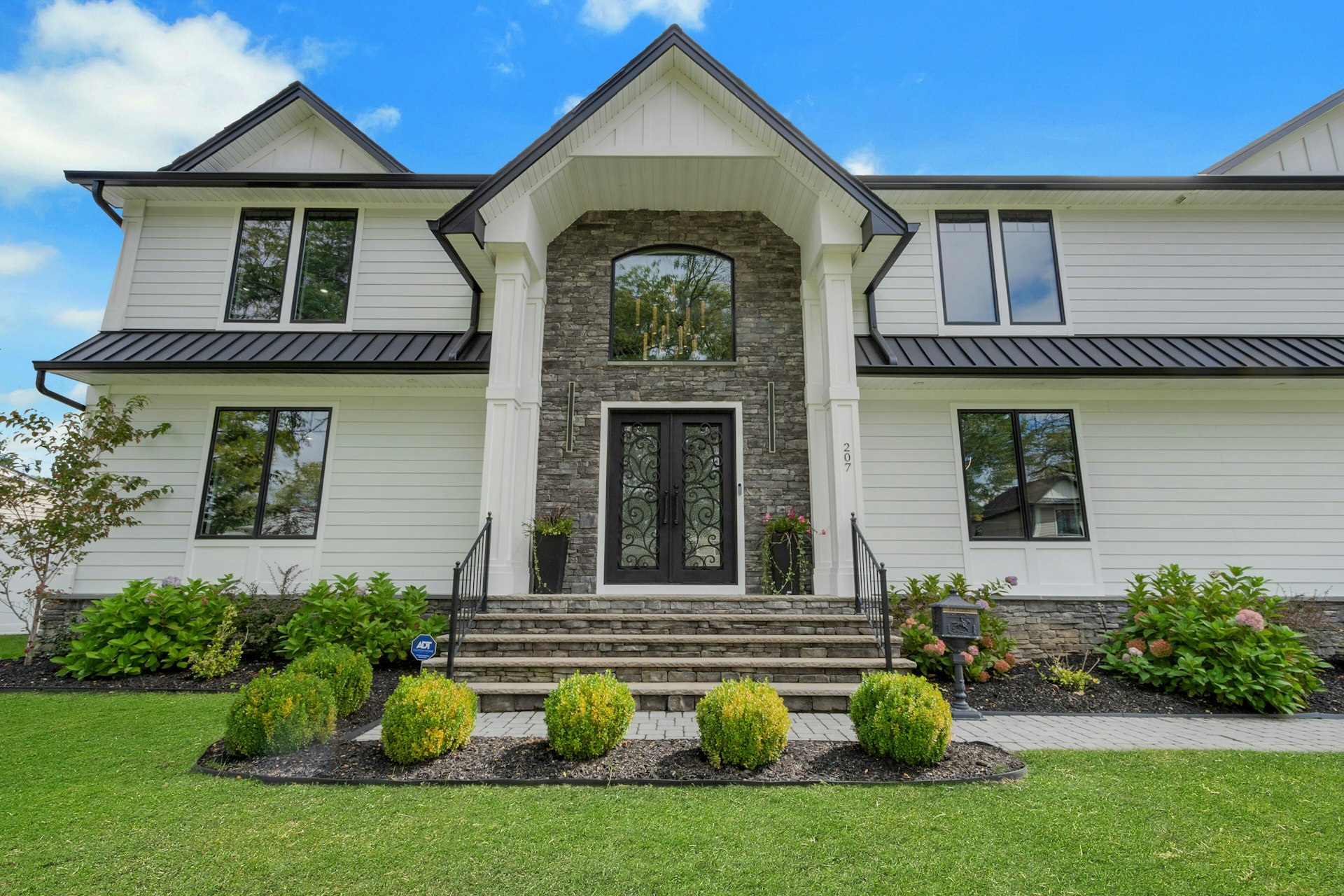 207 Wilsey Court 