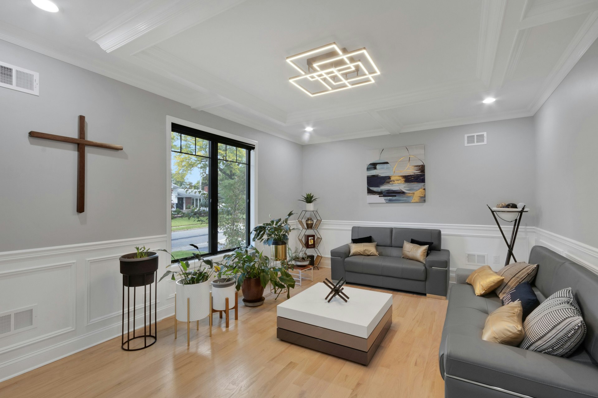 207 Wilsey Court 