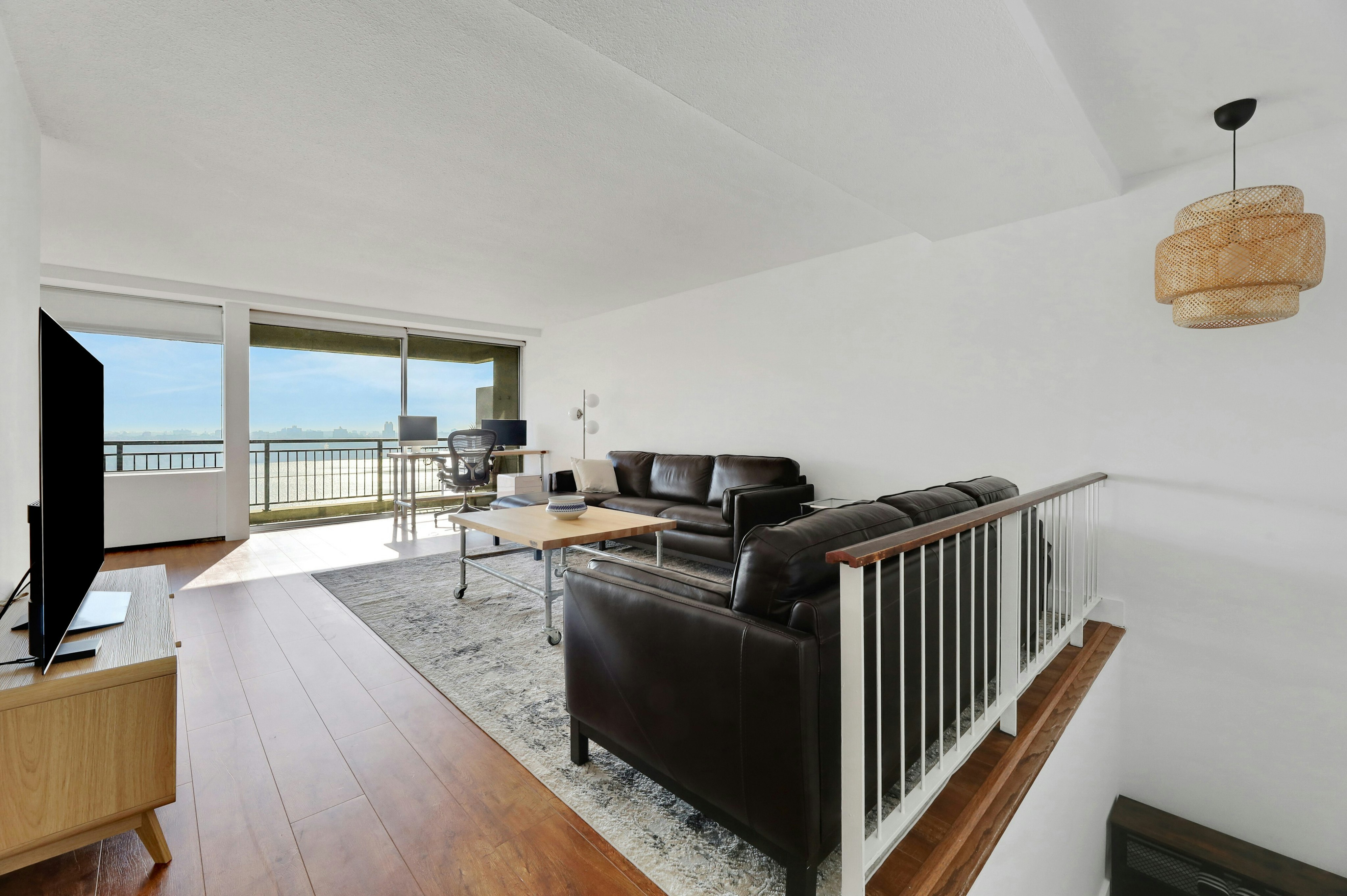4 Horizon Road #1027 