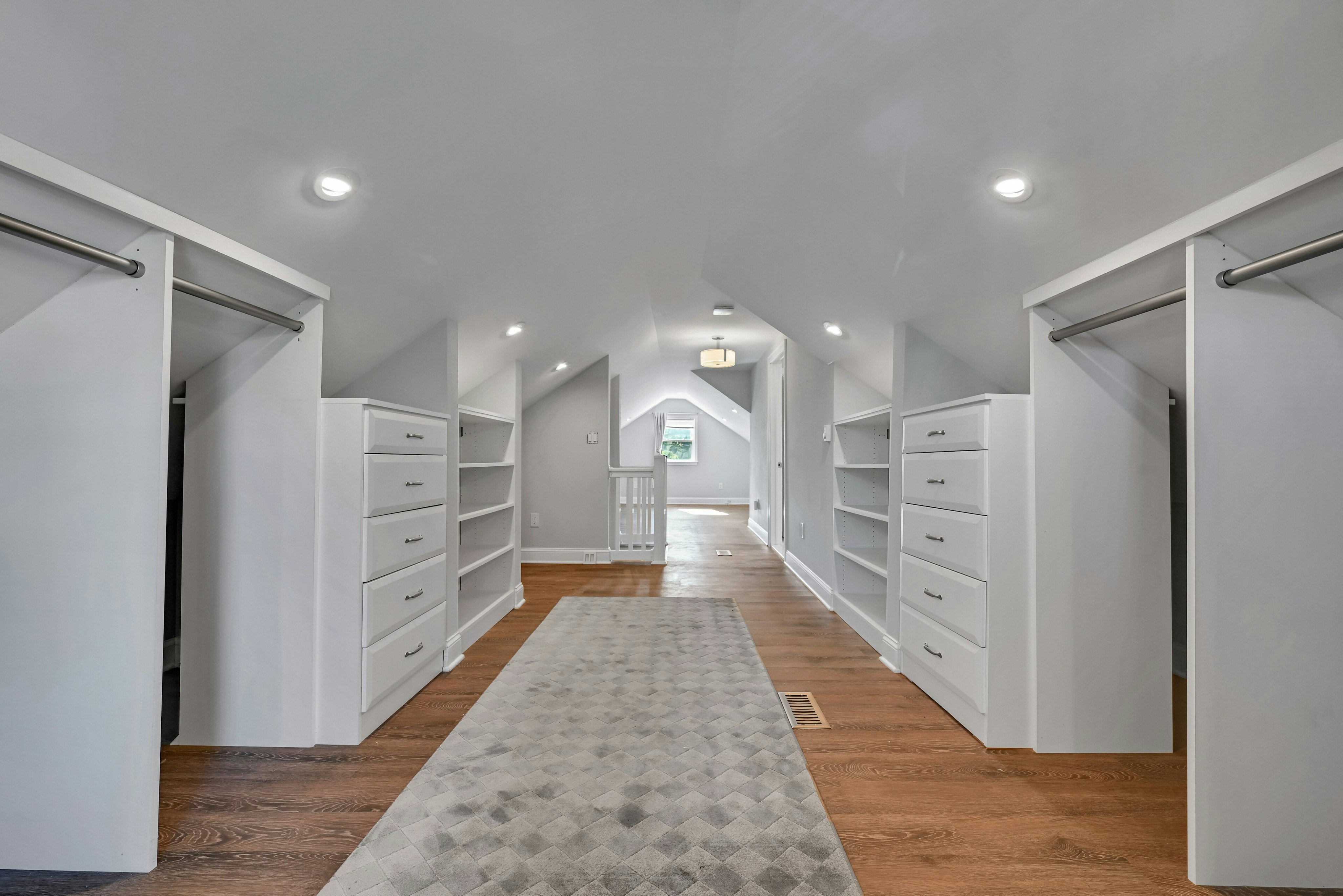 430 Bender Avenue 