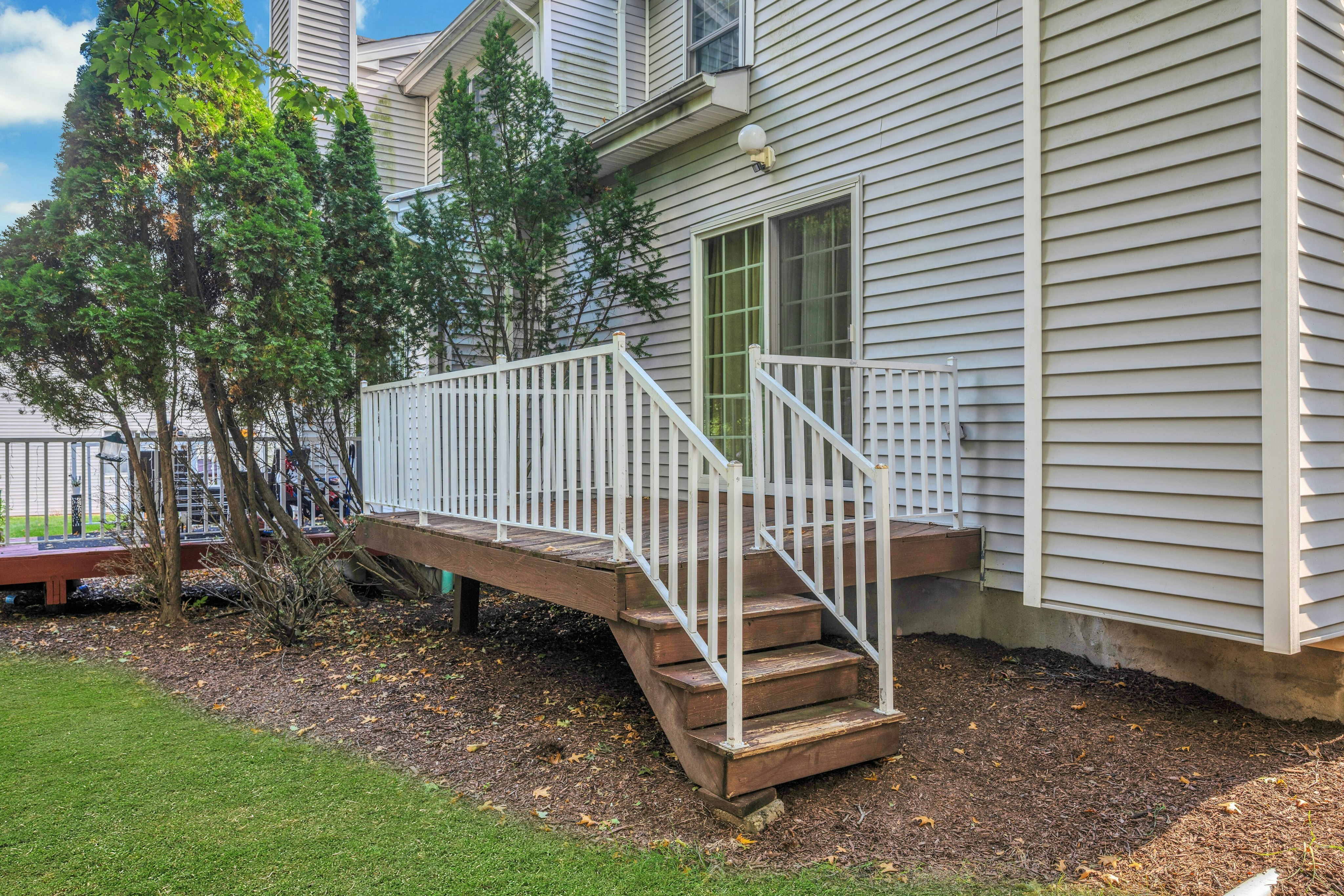 84 Emily Place 