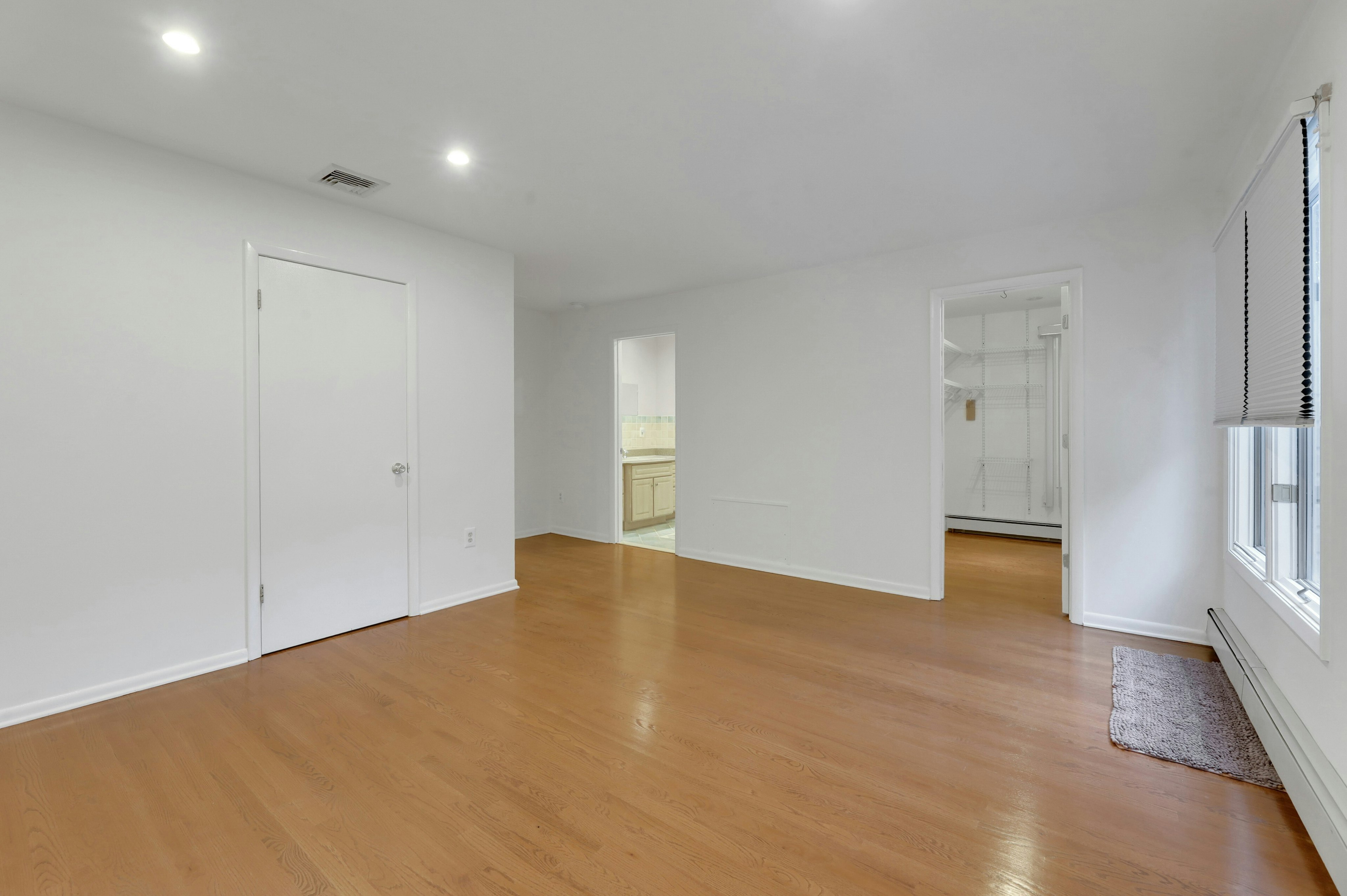 32 Clinton Lane 
