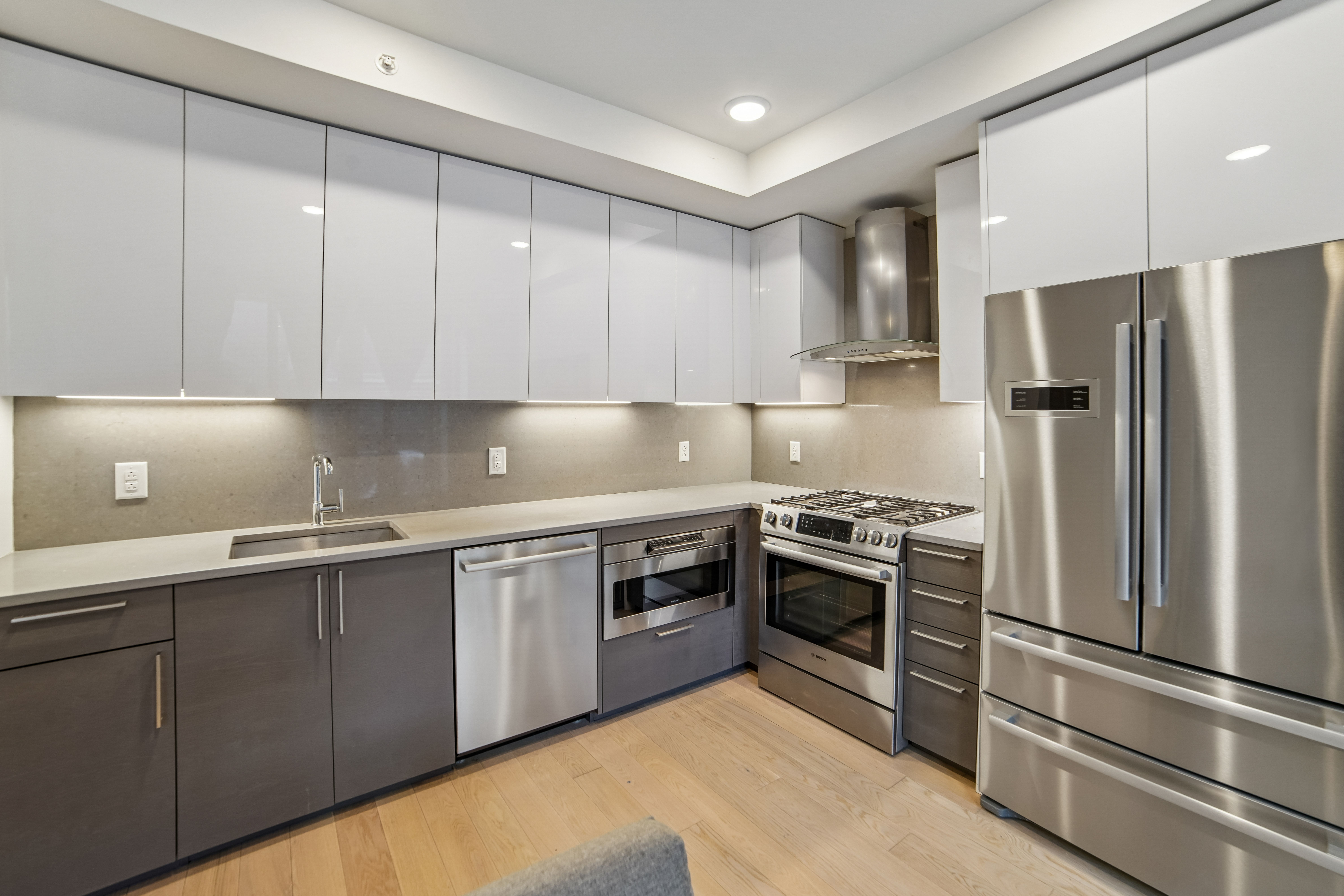 201 Marin Boulevard Unit 4050