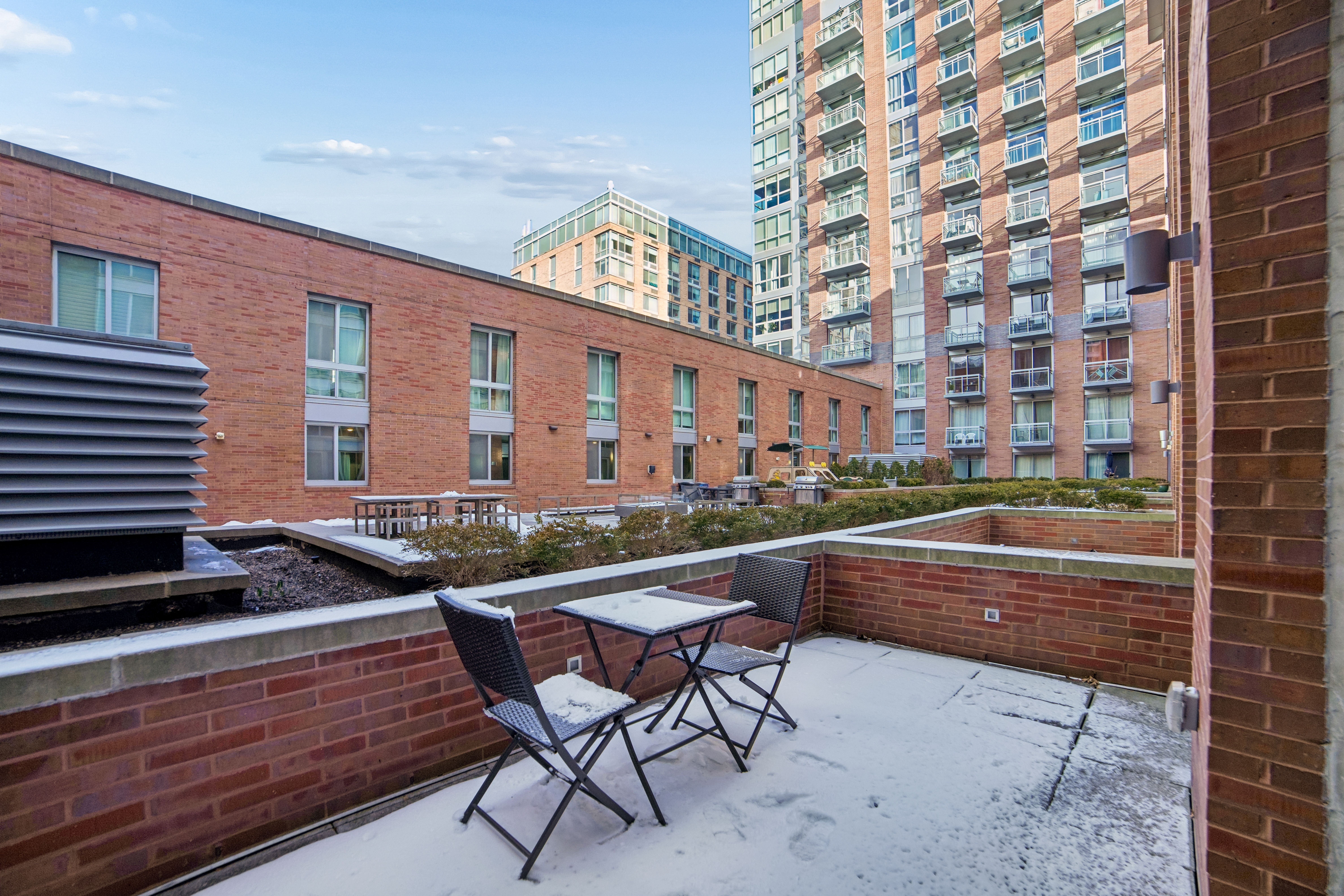 201 Marin Boulevard Unit 4050