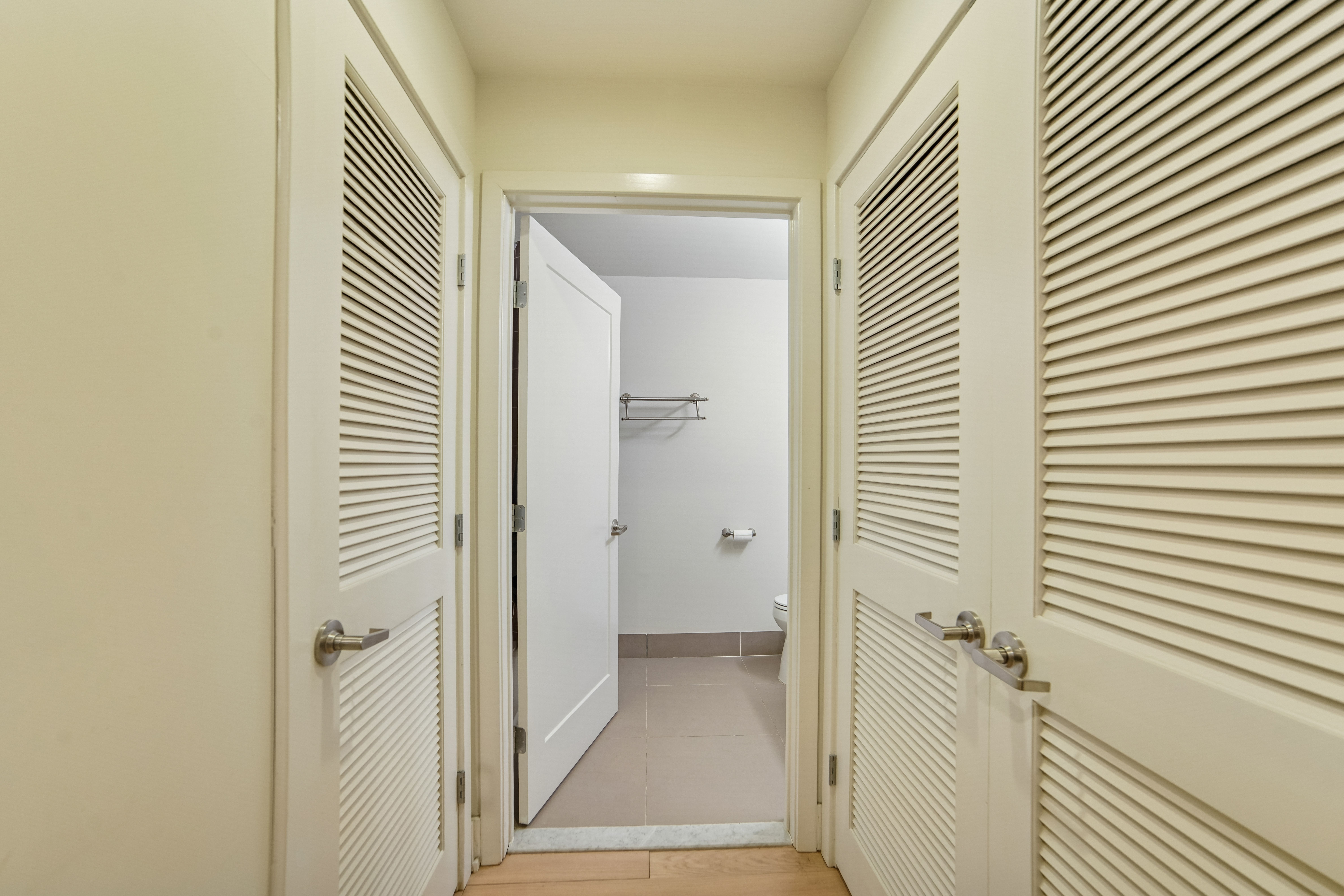 201 Marin Boulevard Unit 4050