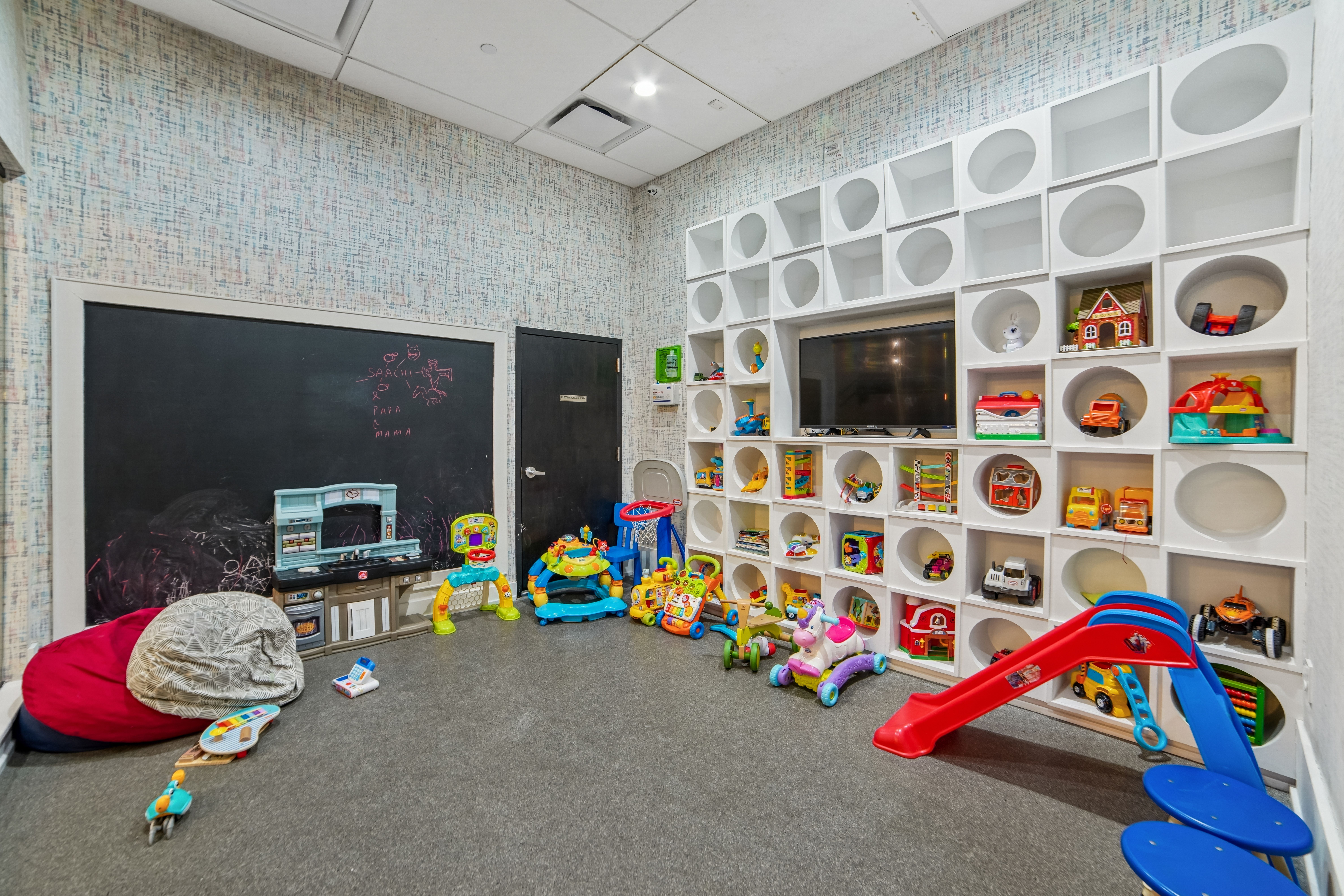 201 Marin Boulevard Unit 4050