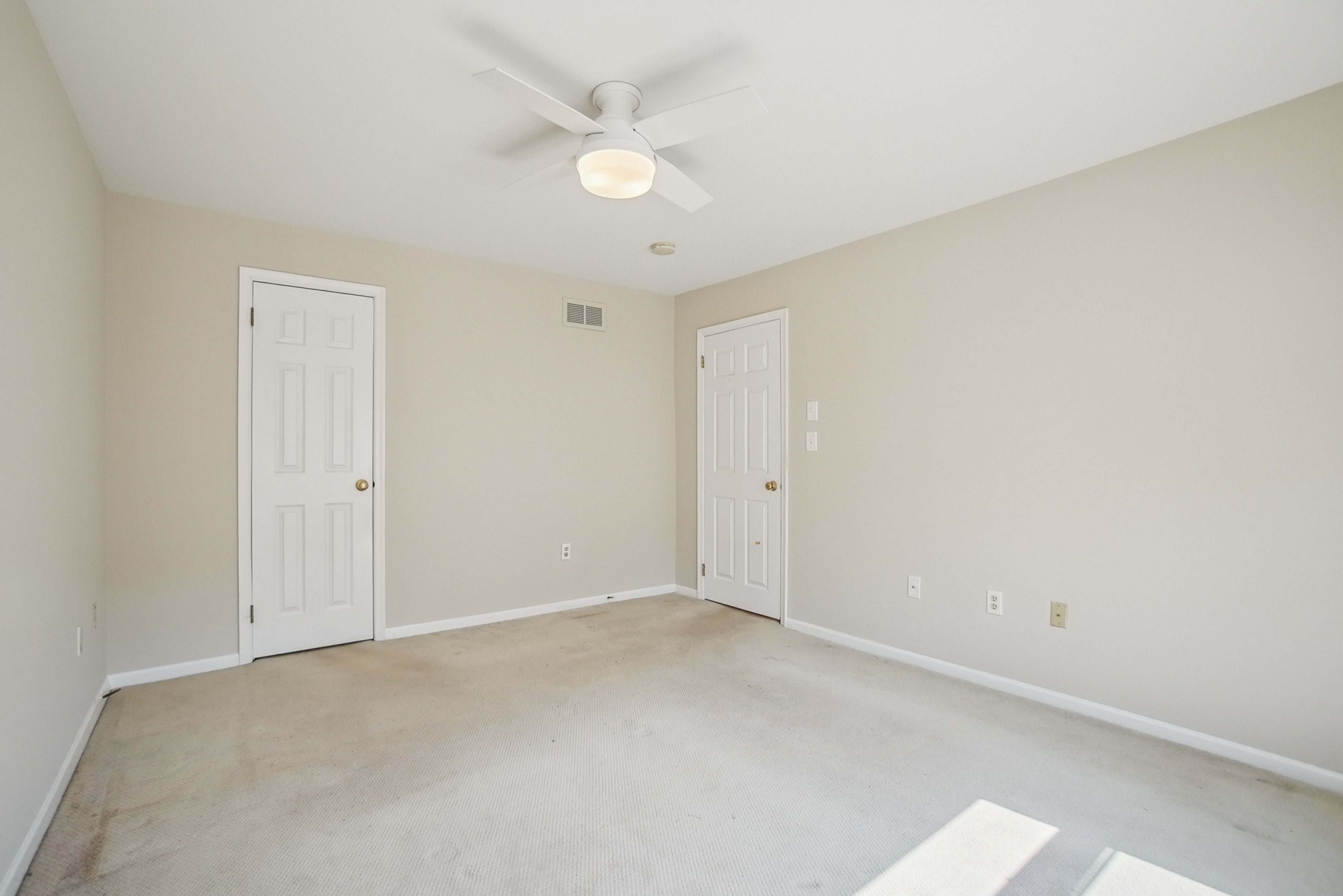 8A Heritage Drive 