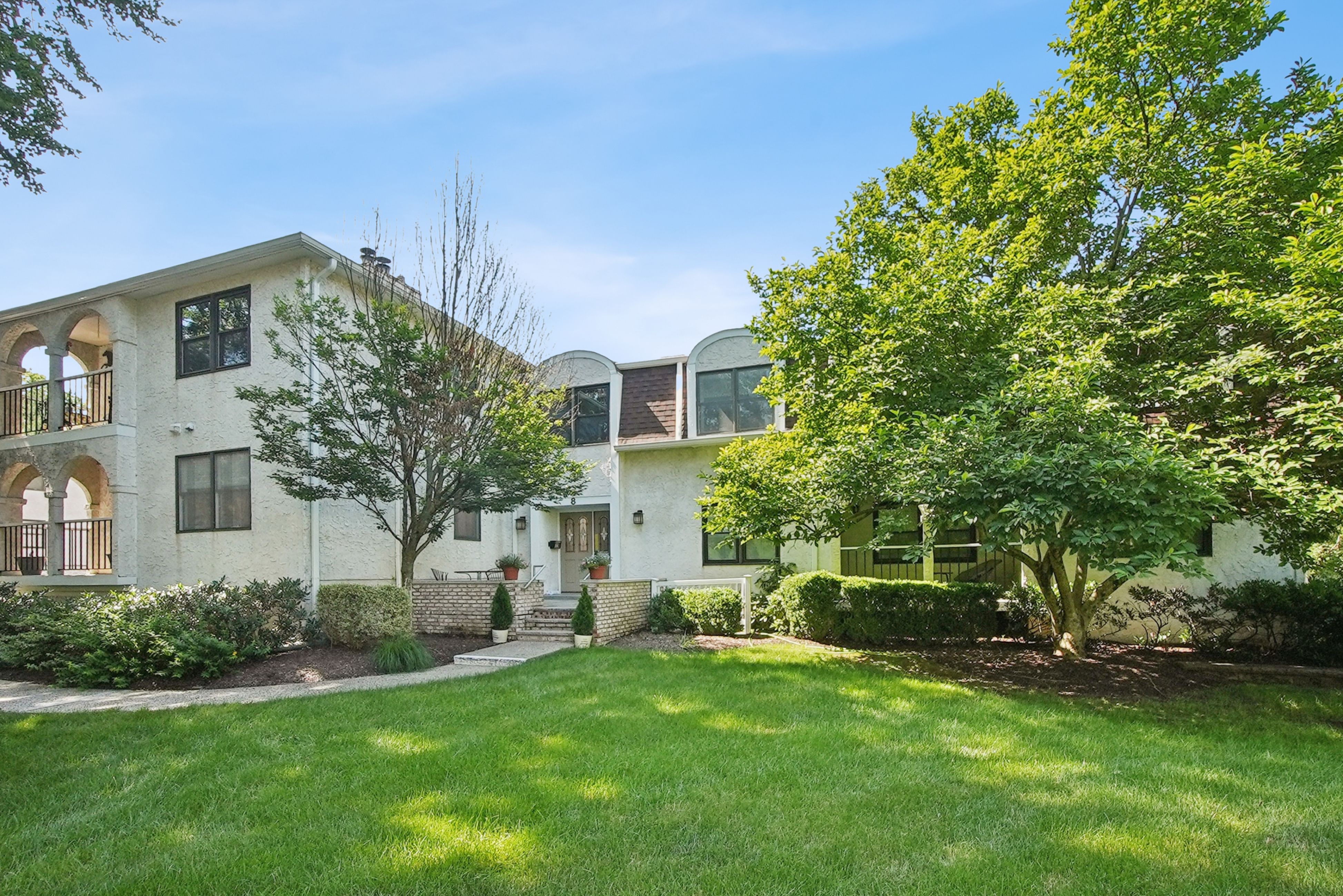 8A Heritage Drive 